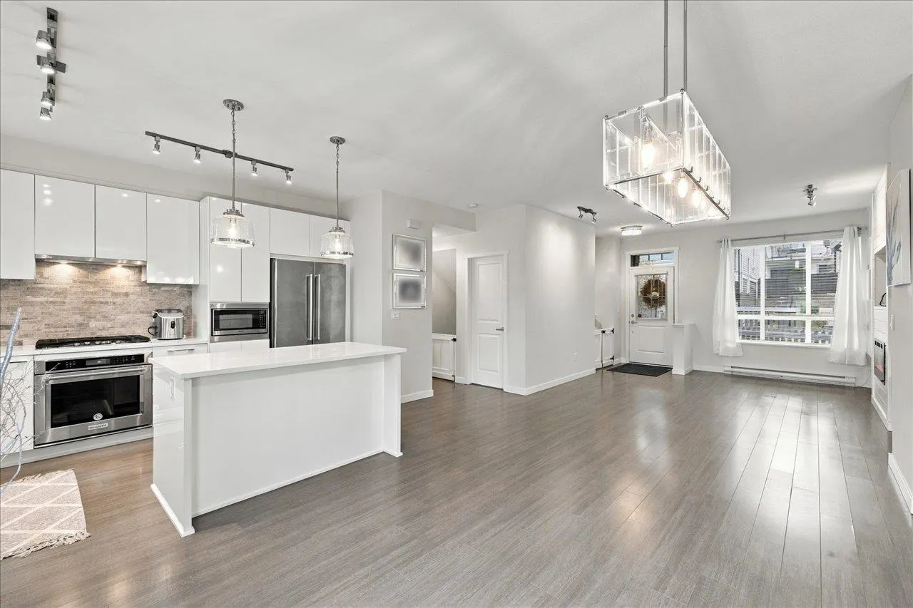 3500 Burke Village Promenade #149