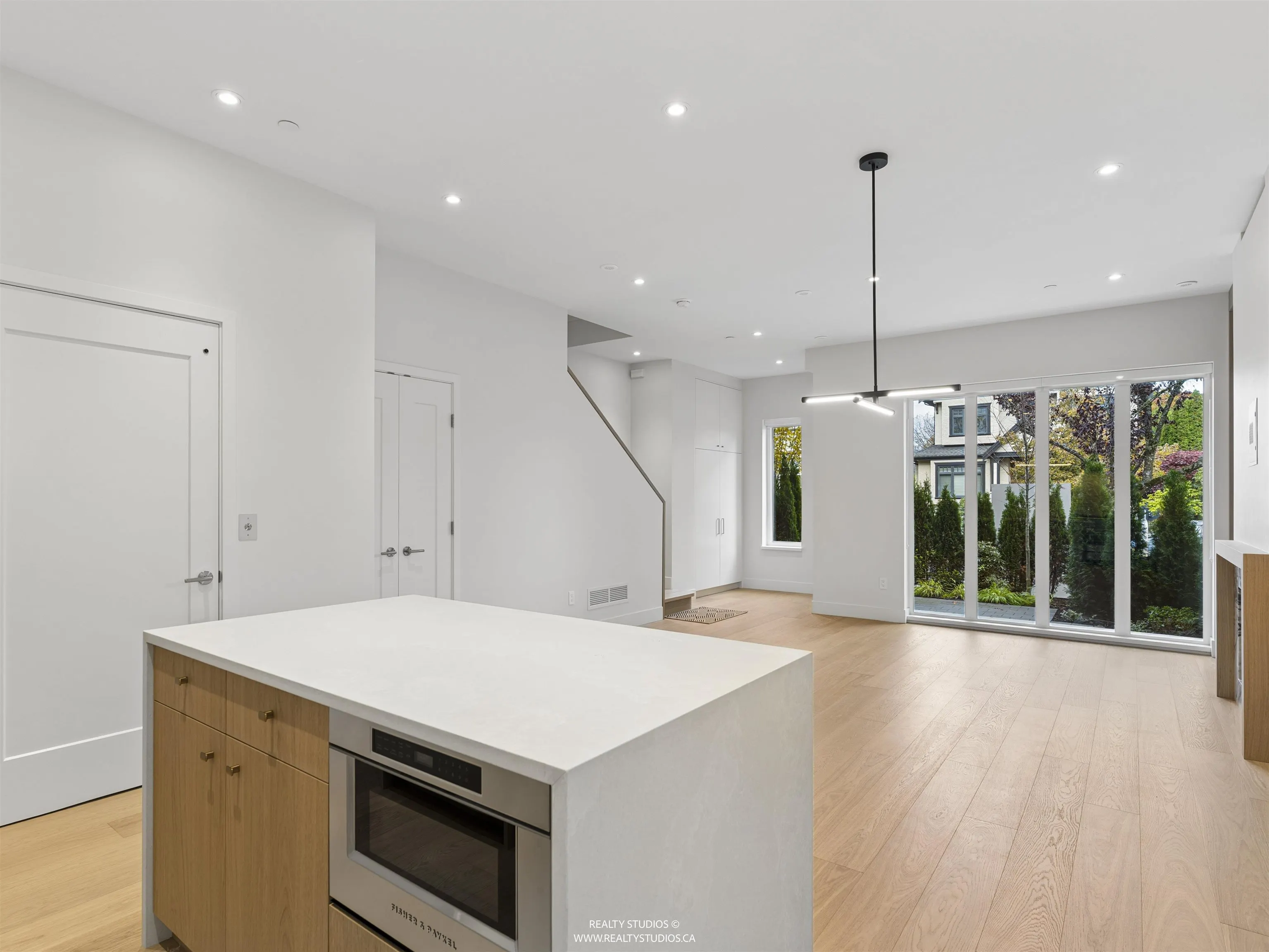 3058 W 34th Avenue #1
