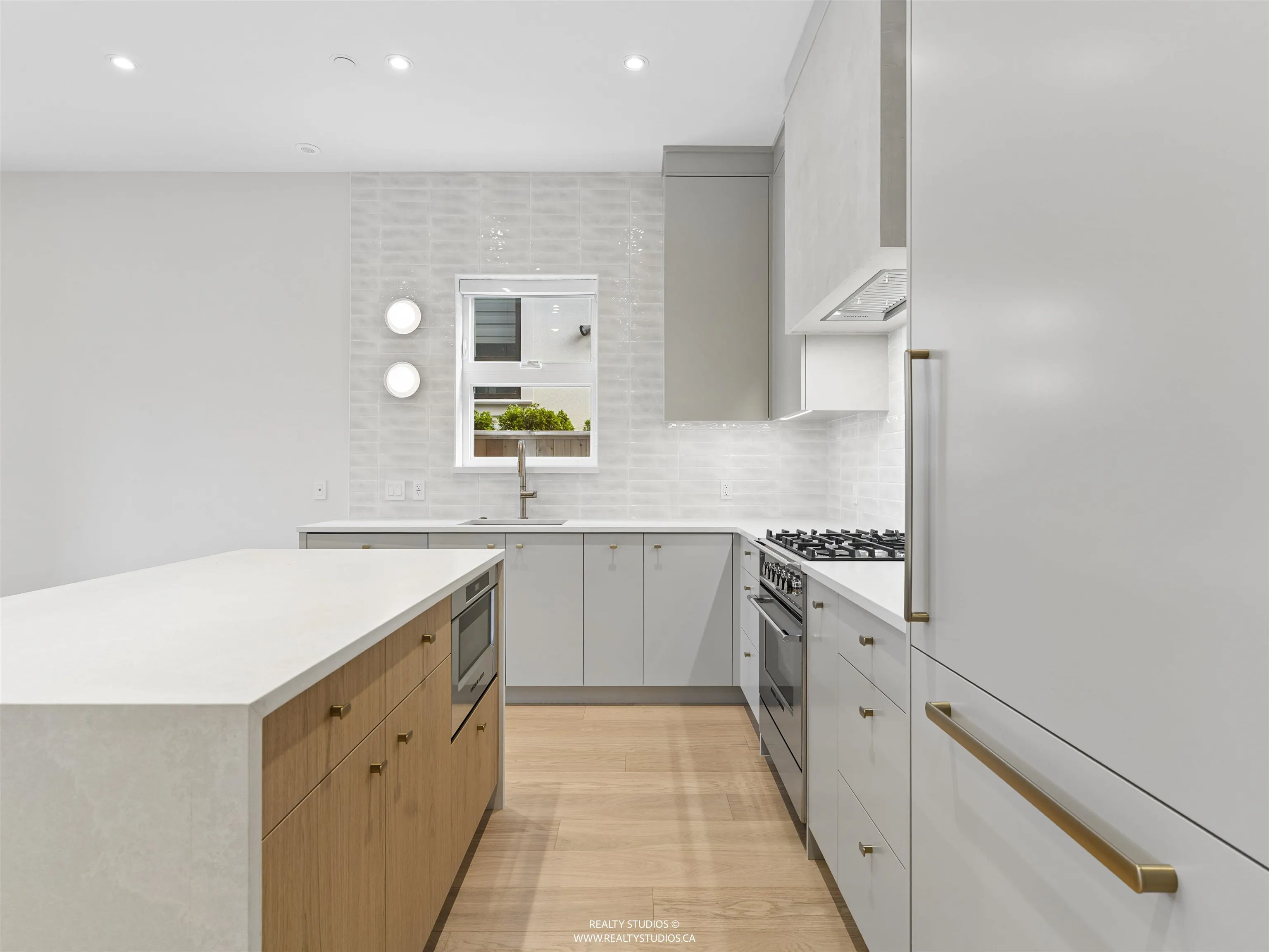 3058 W 34th Avenue #1