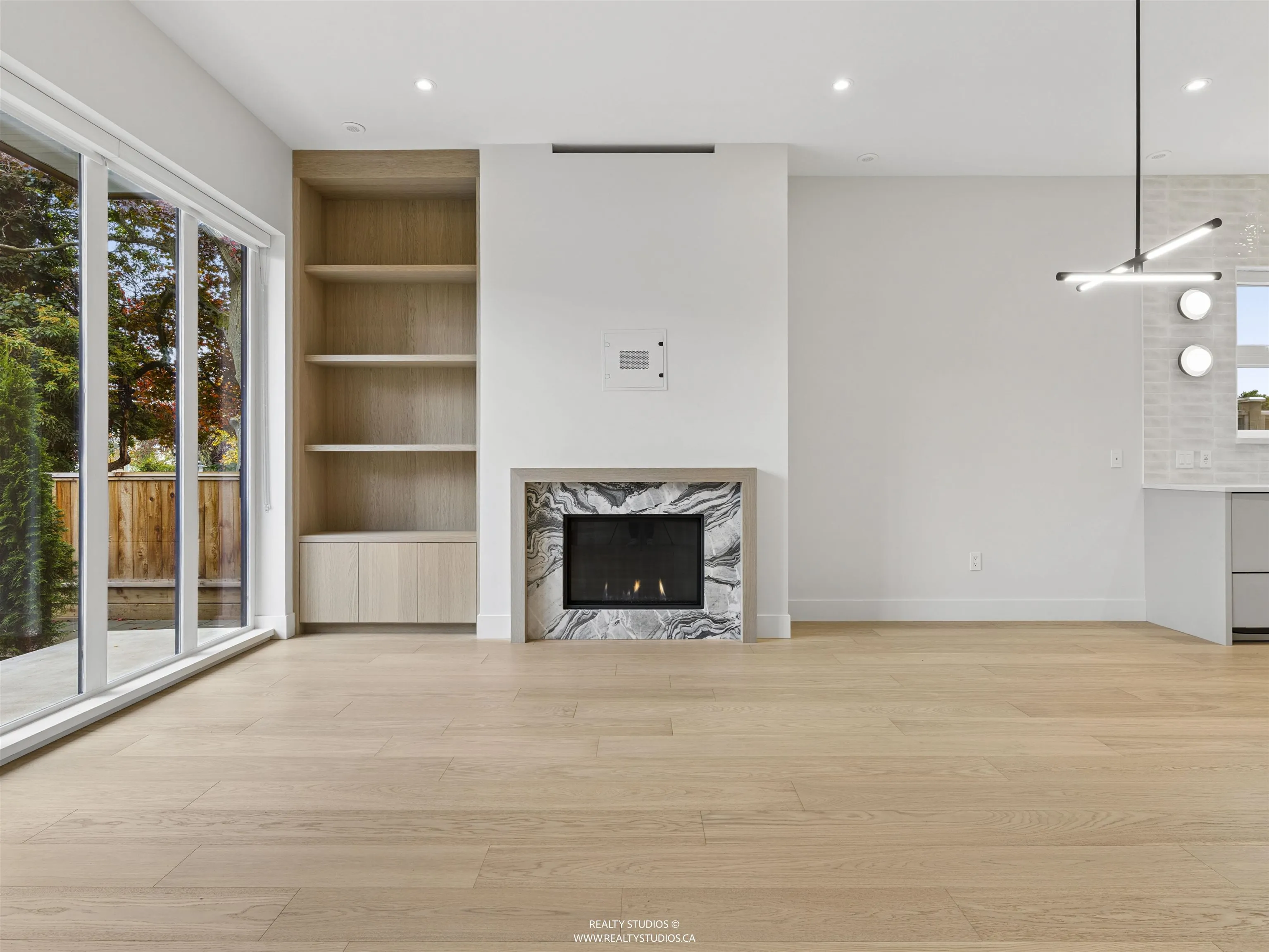 3058 W 34th Avenue #1