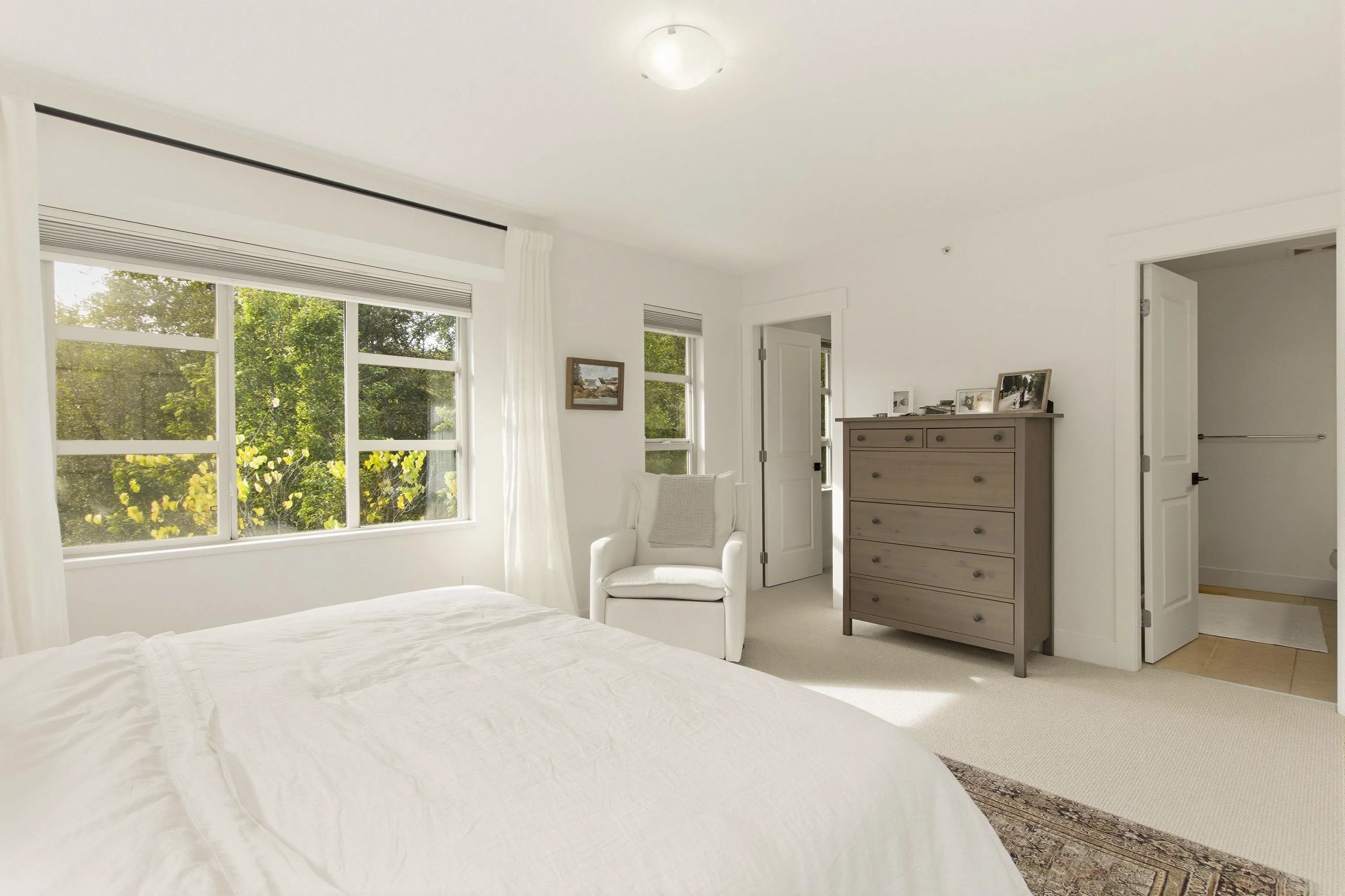 1164 Village Green Way