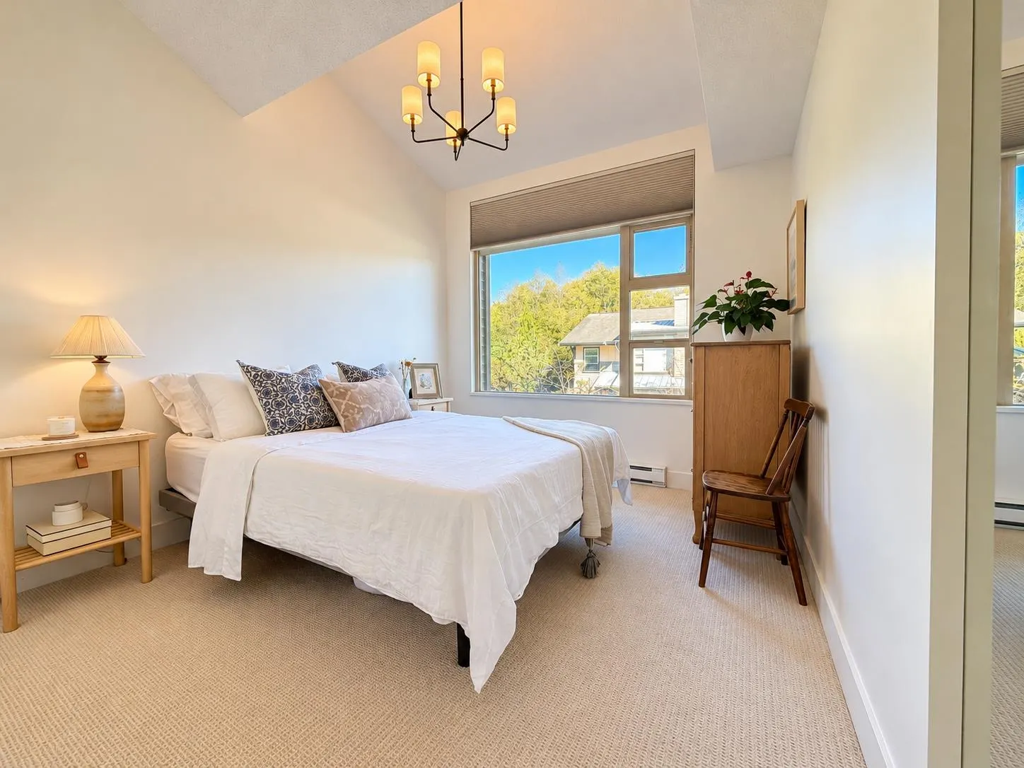 1164 Village Green Way