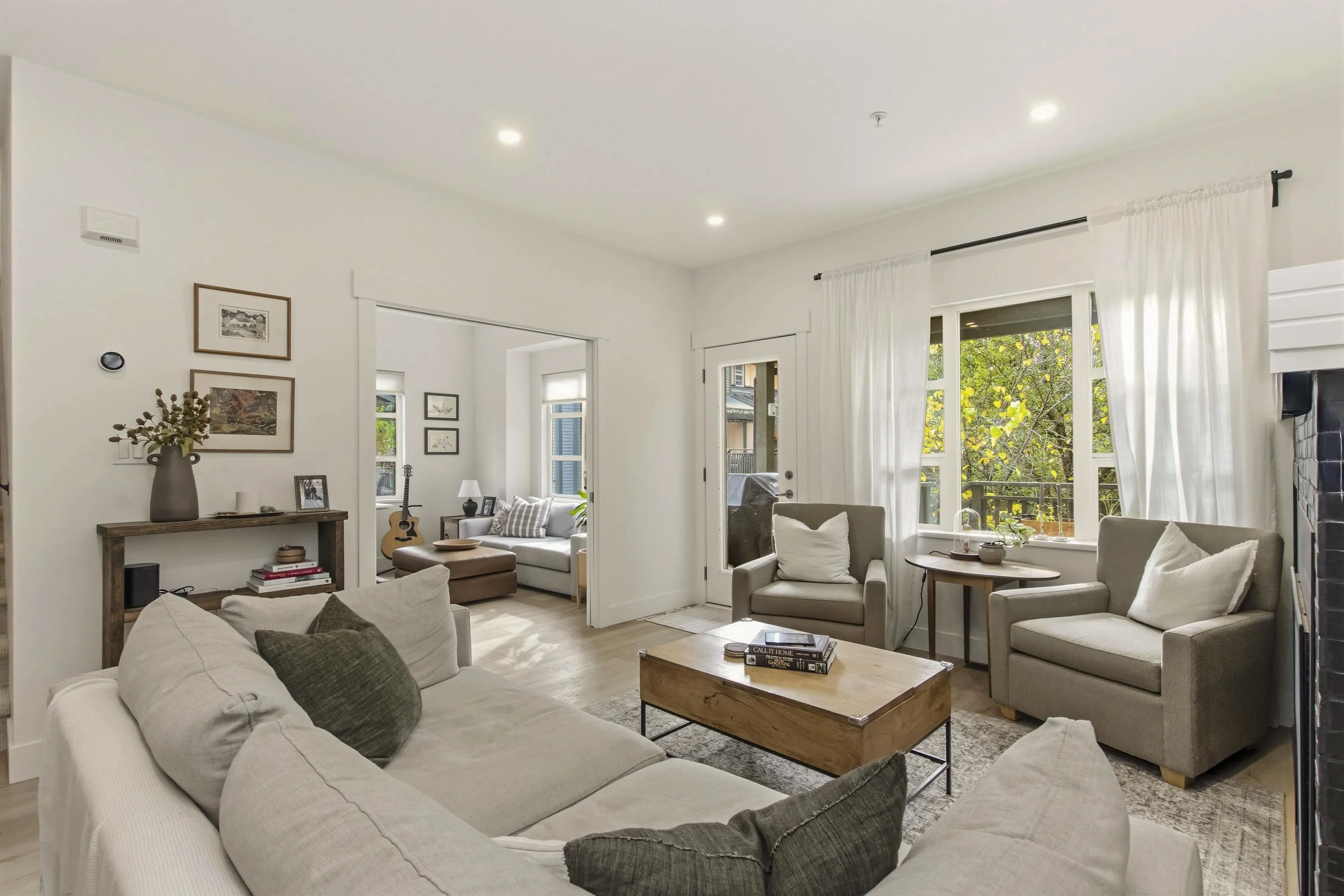 1164 Village Green Way
