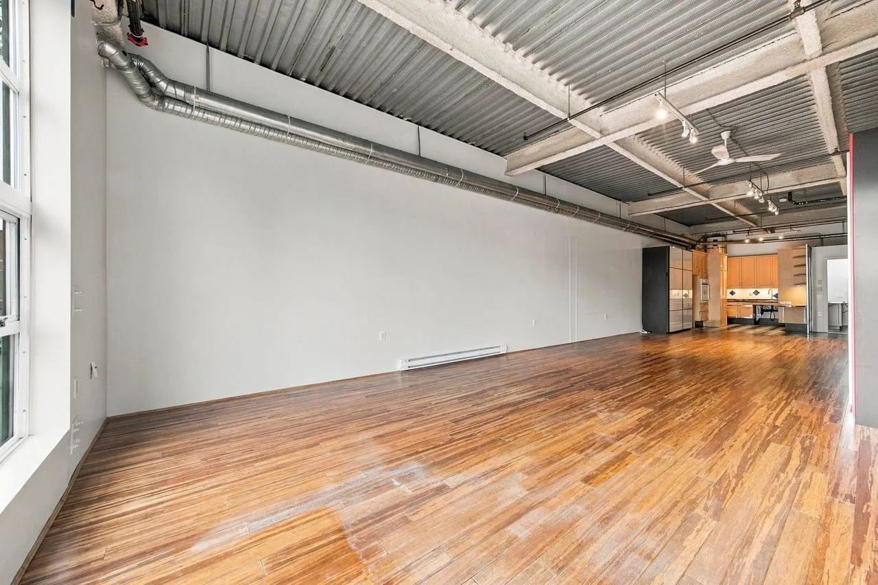 272 E 4th Avenue #311