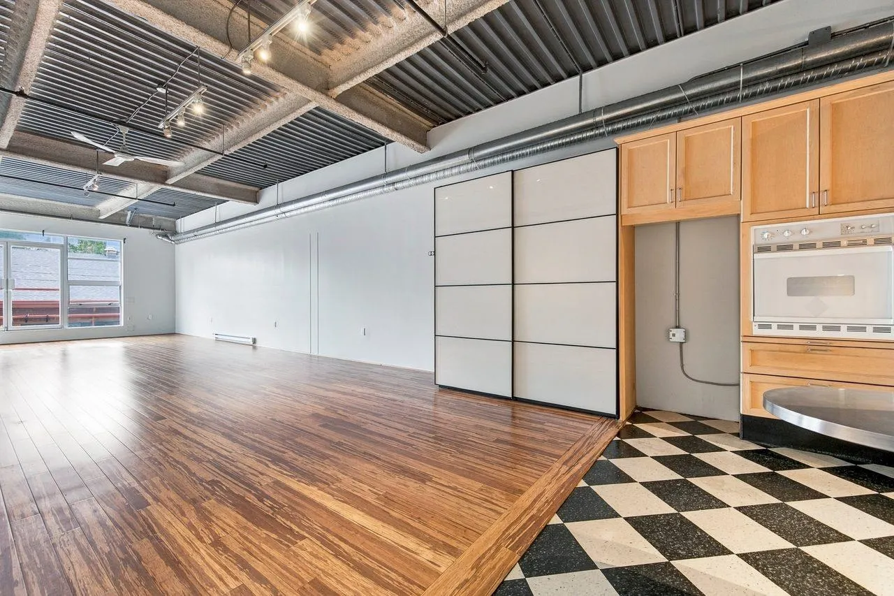 272 E 4th Avenue #311