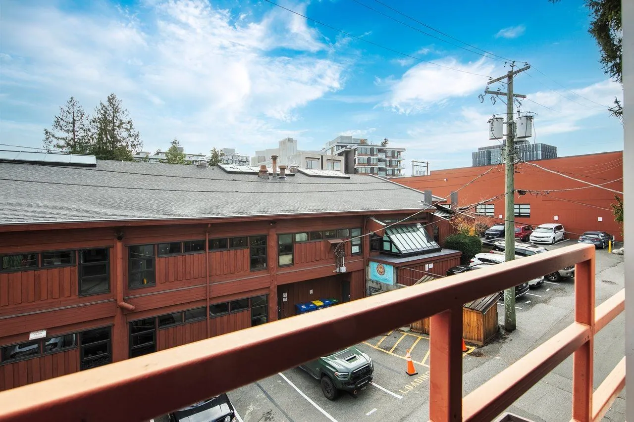 272 E 4th Avenue #311