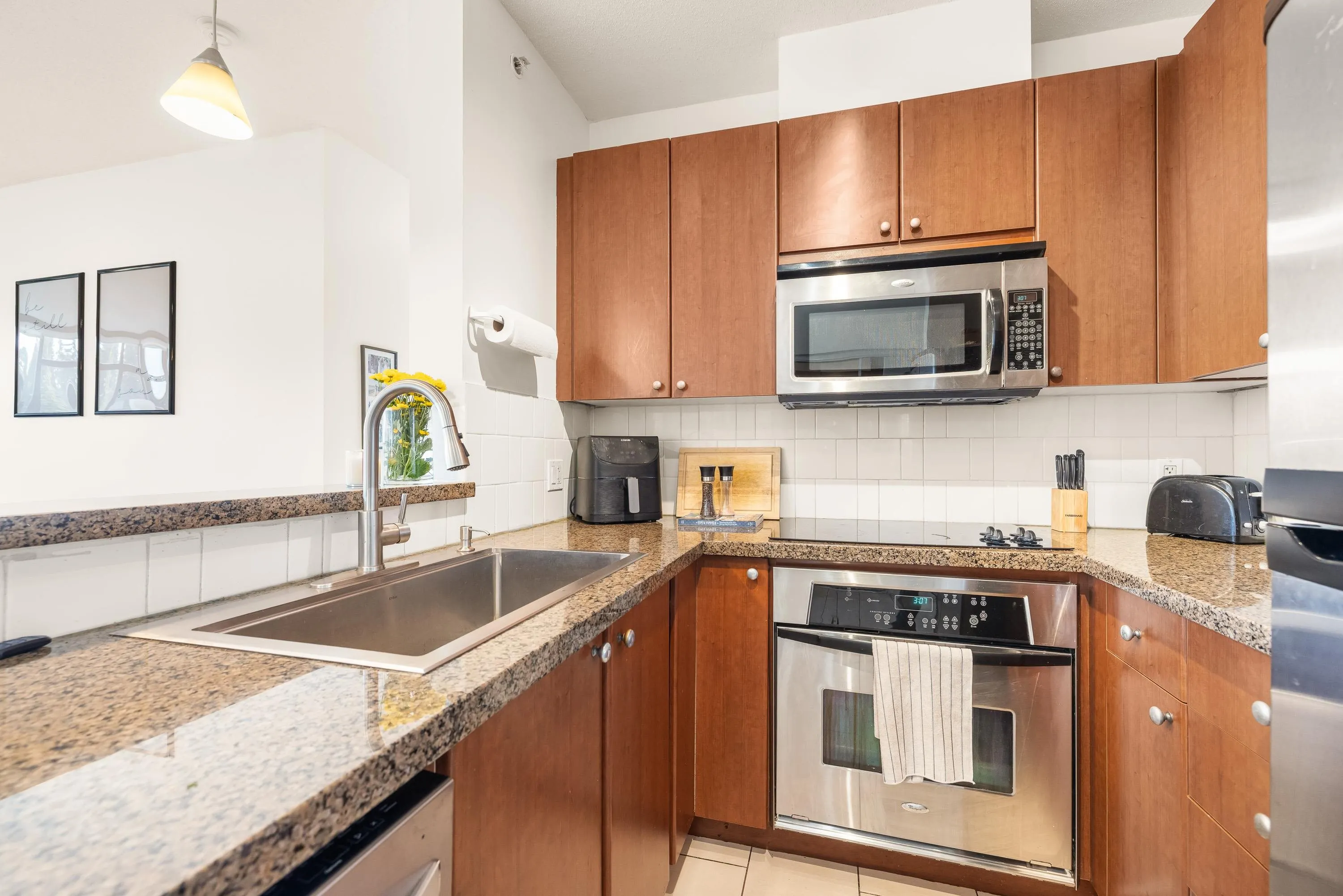 15 E Royal Avenue #1105