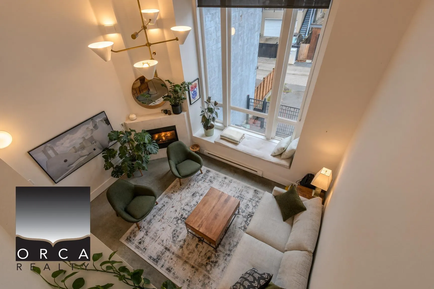 3726 Commercial Street #3
