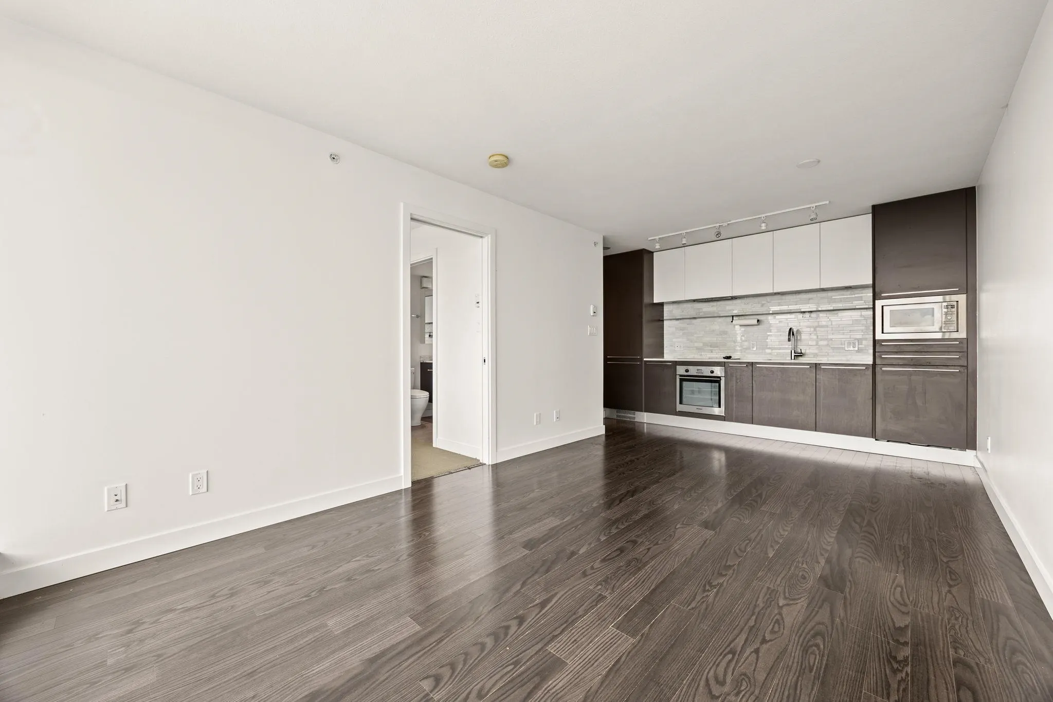 8131 Nunavut Lane #2806