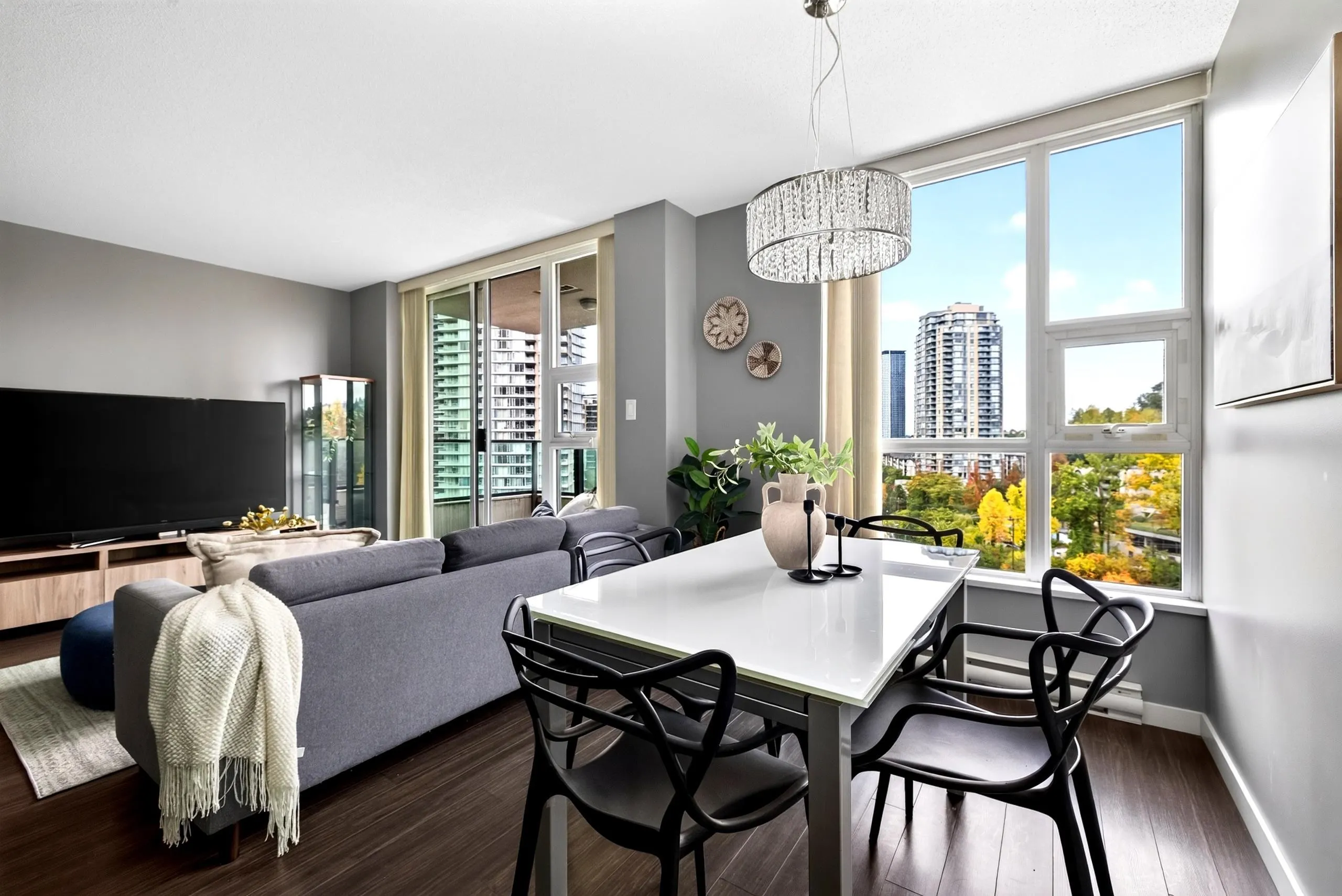 2200 Douglas Road #1505