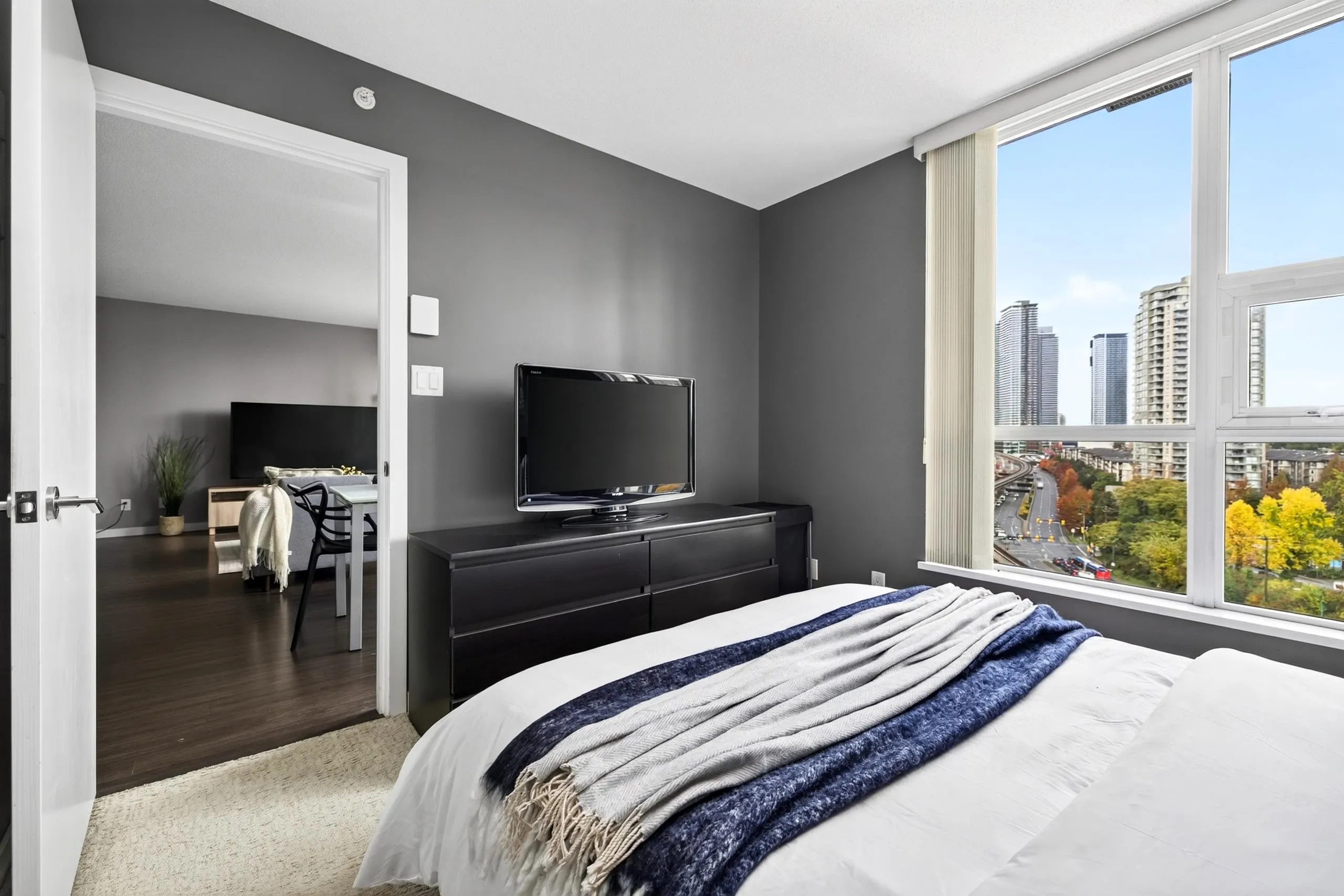 2200 Douglas Road #1505