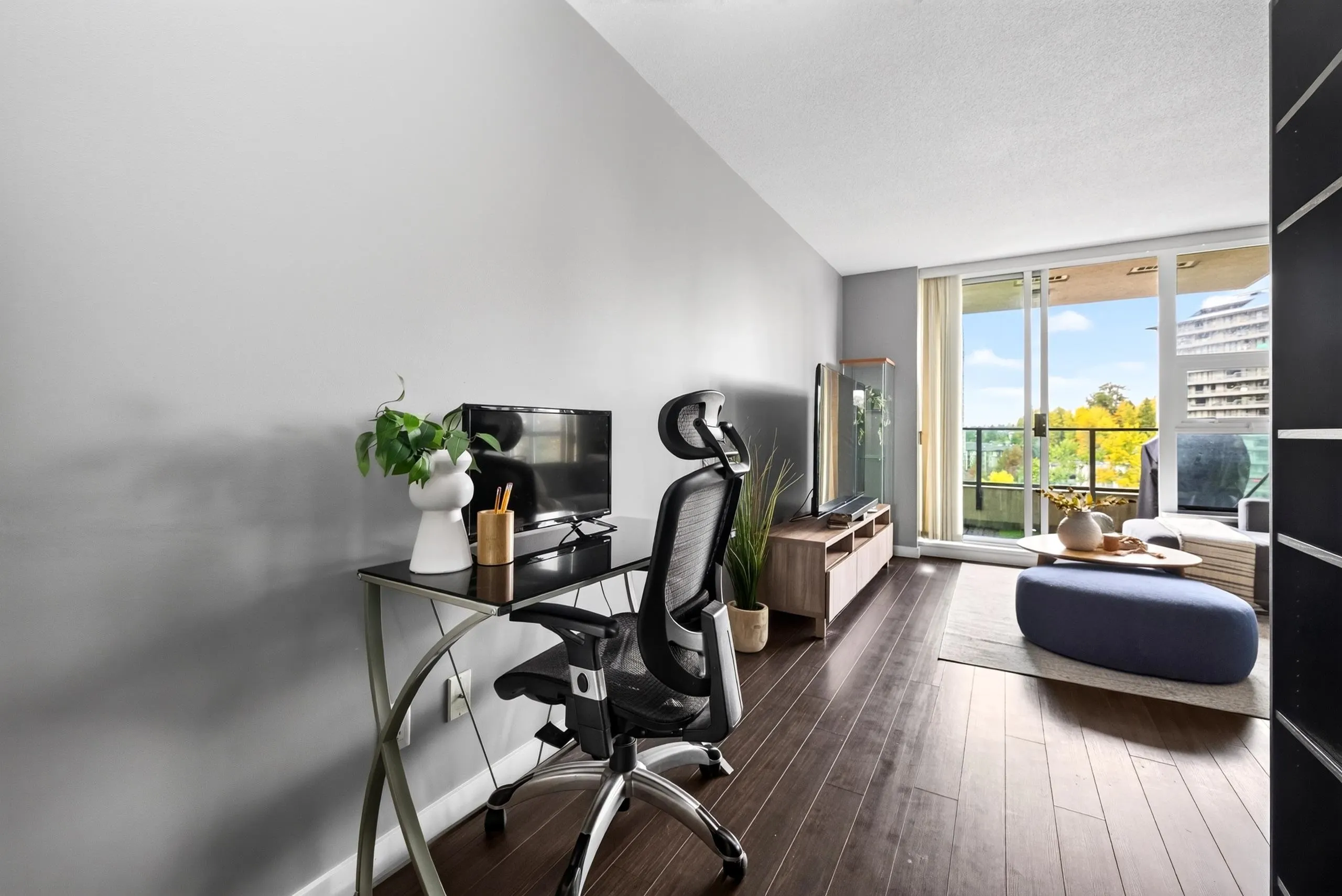 2200 Douglas Road #1505
