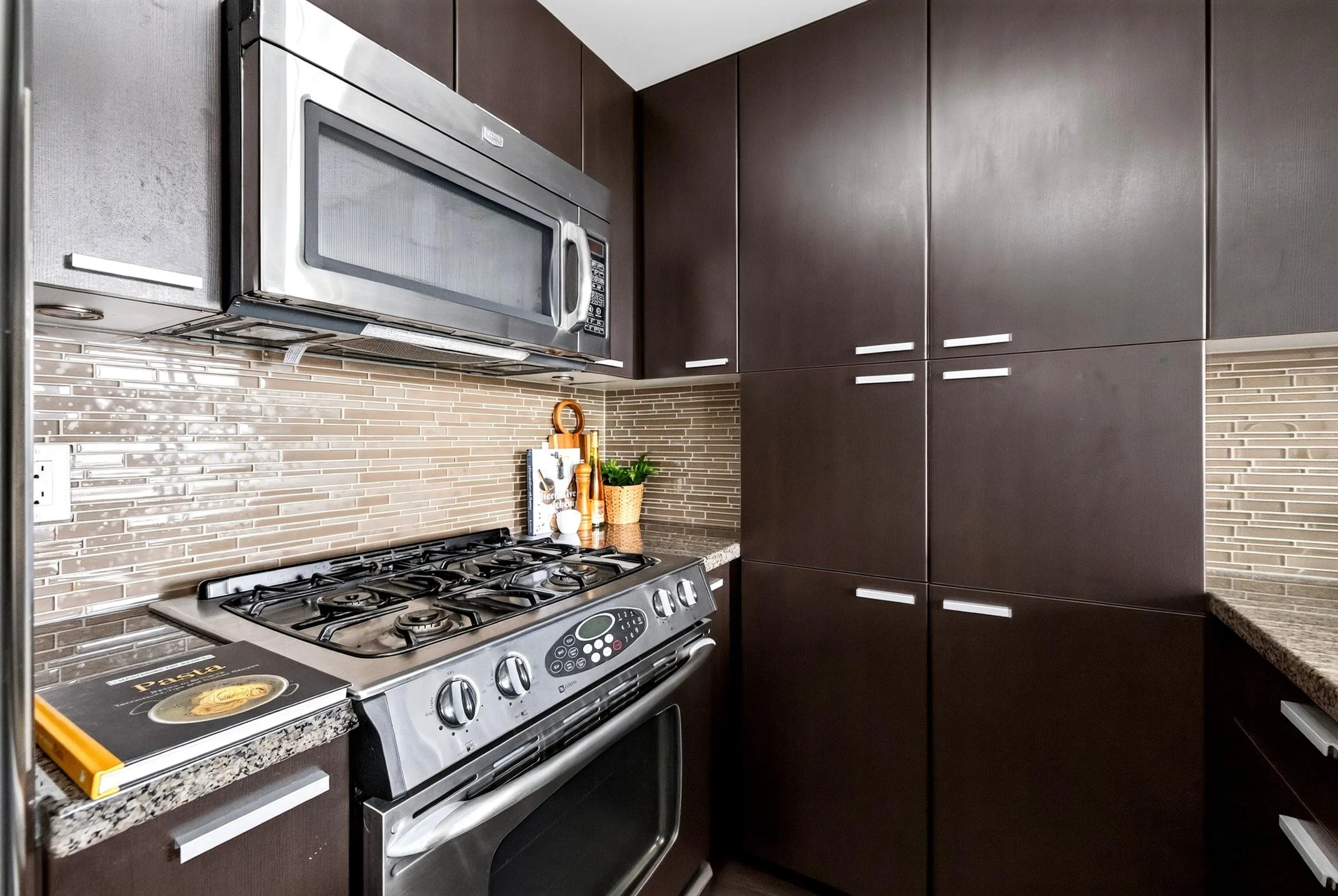 2200 Douglas Road #1505