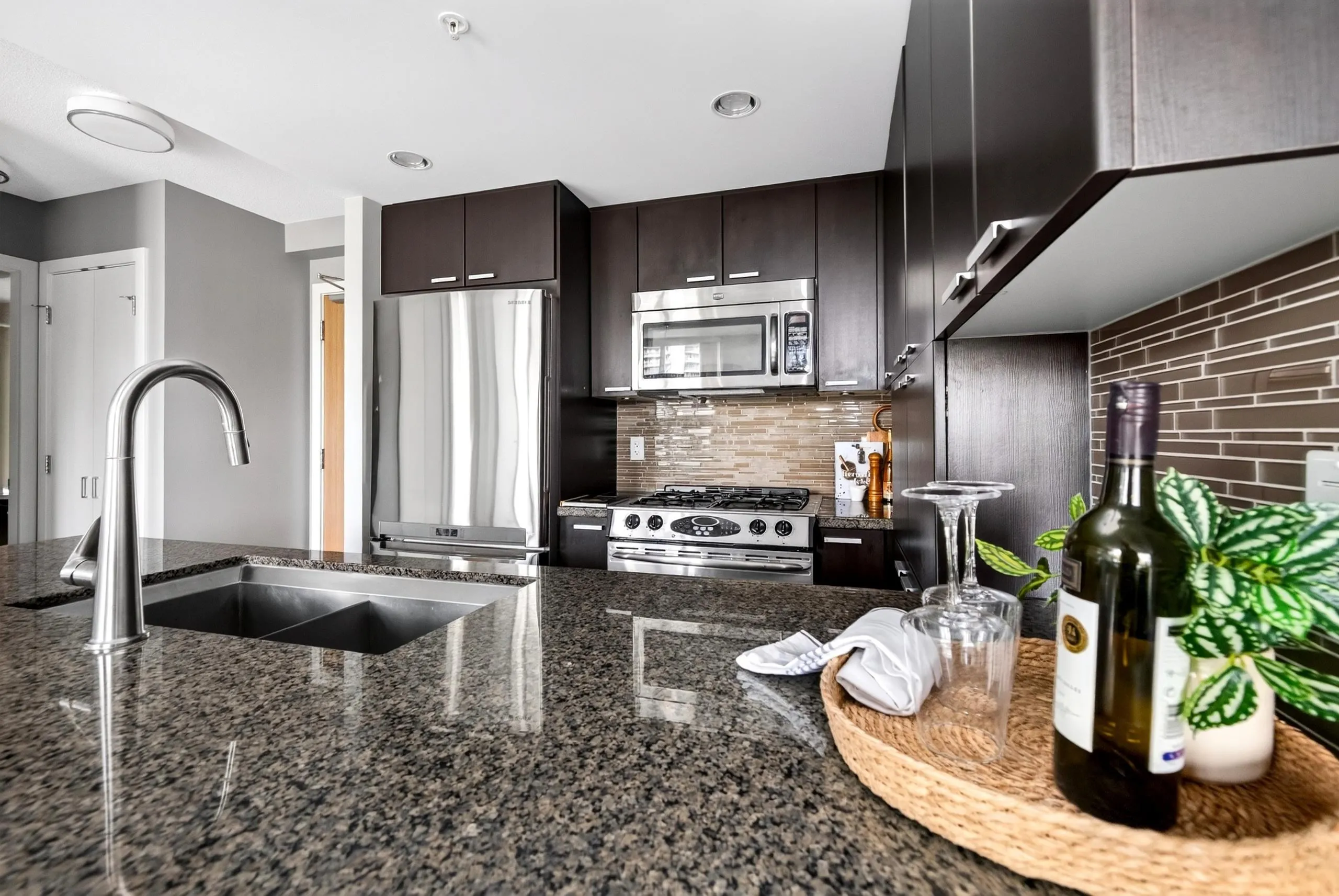 2200 Douglas Road #1505