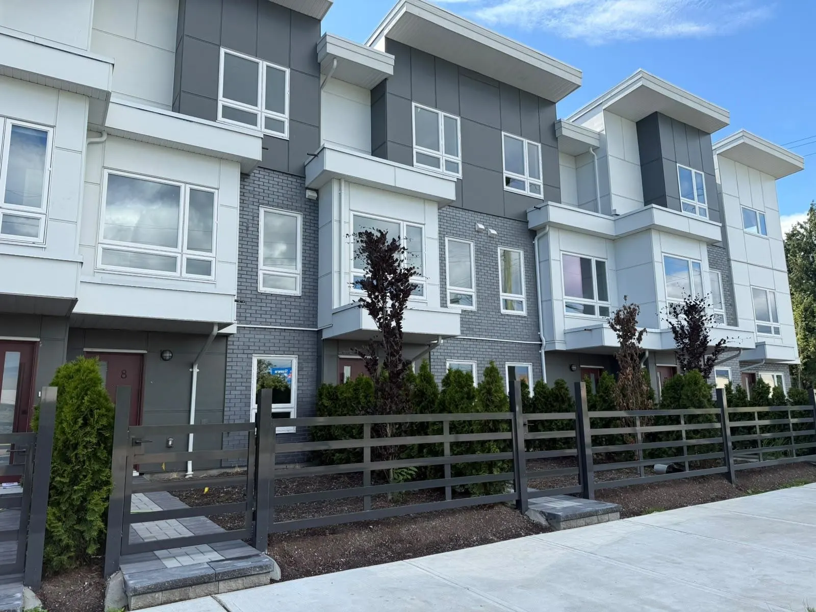 3033 Shell Road #15