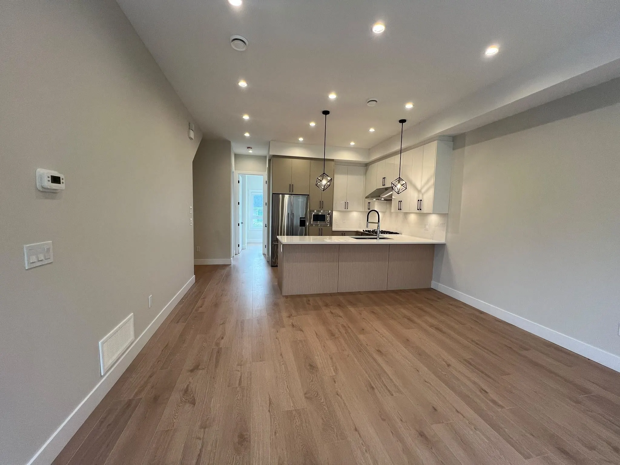 3033 Shell Road #15