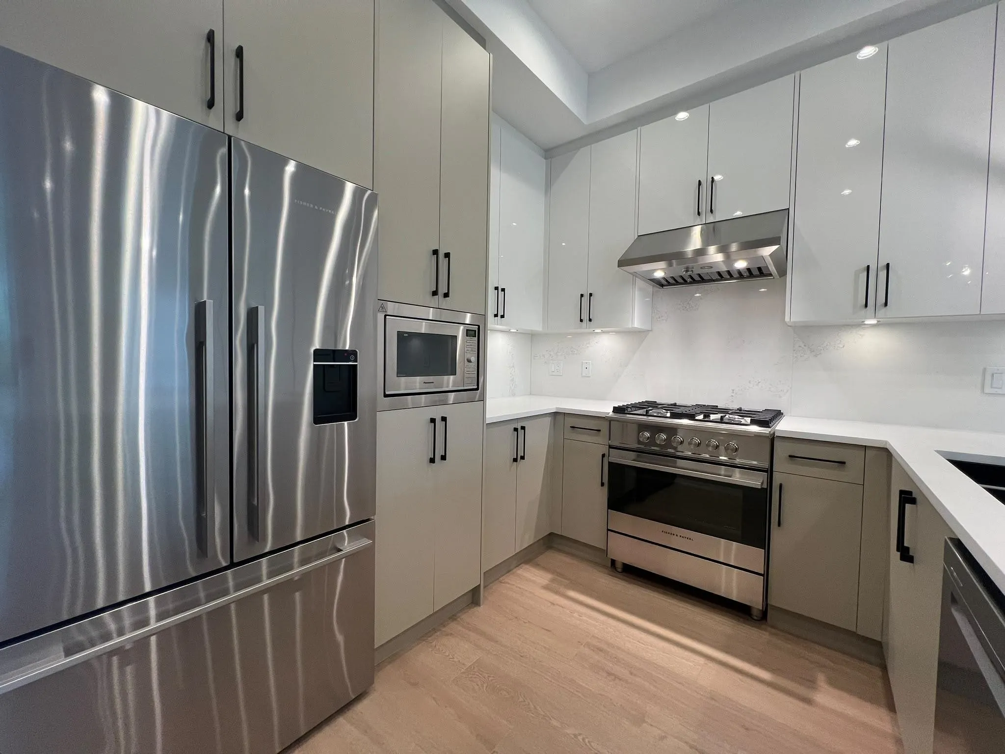 3033 Shell Road #15