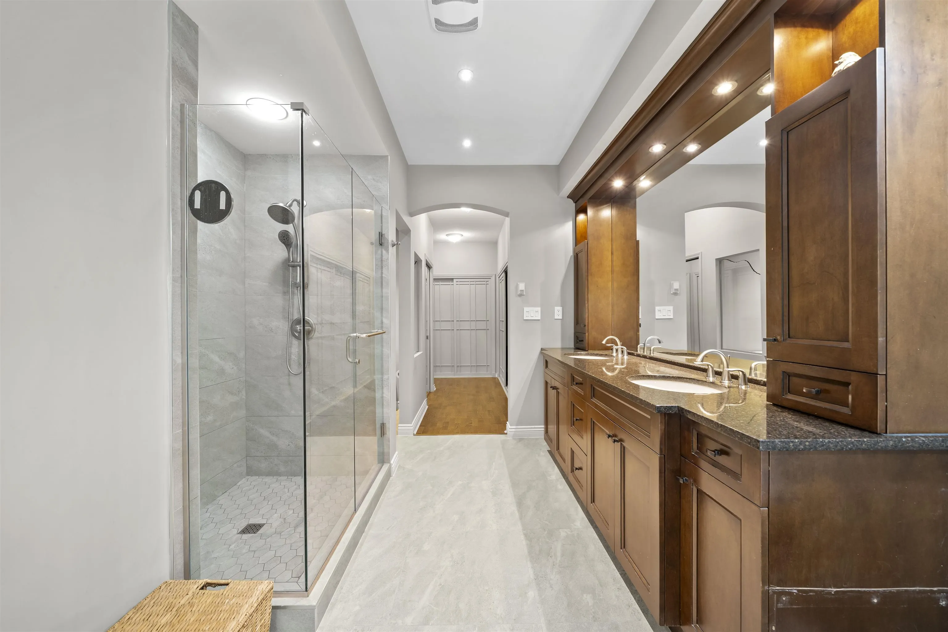 6505 3 Avenue #106