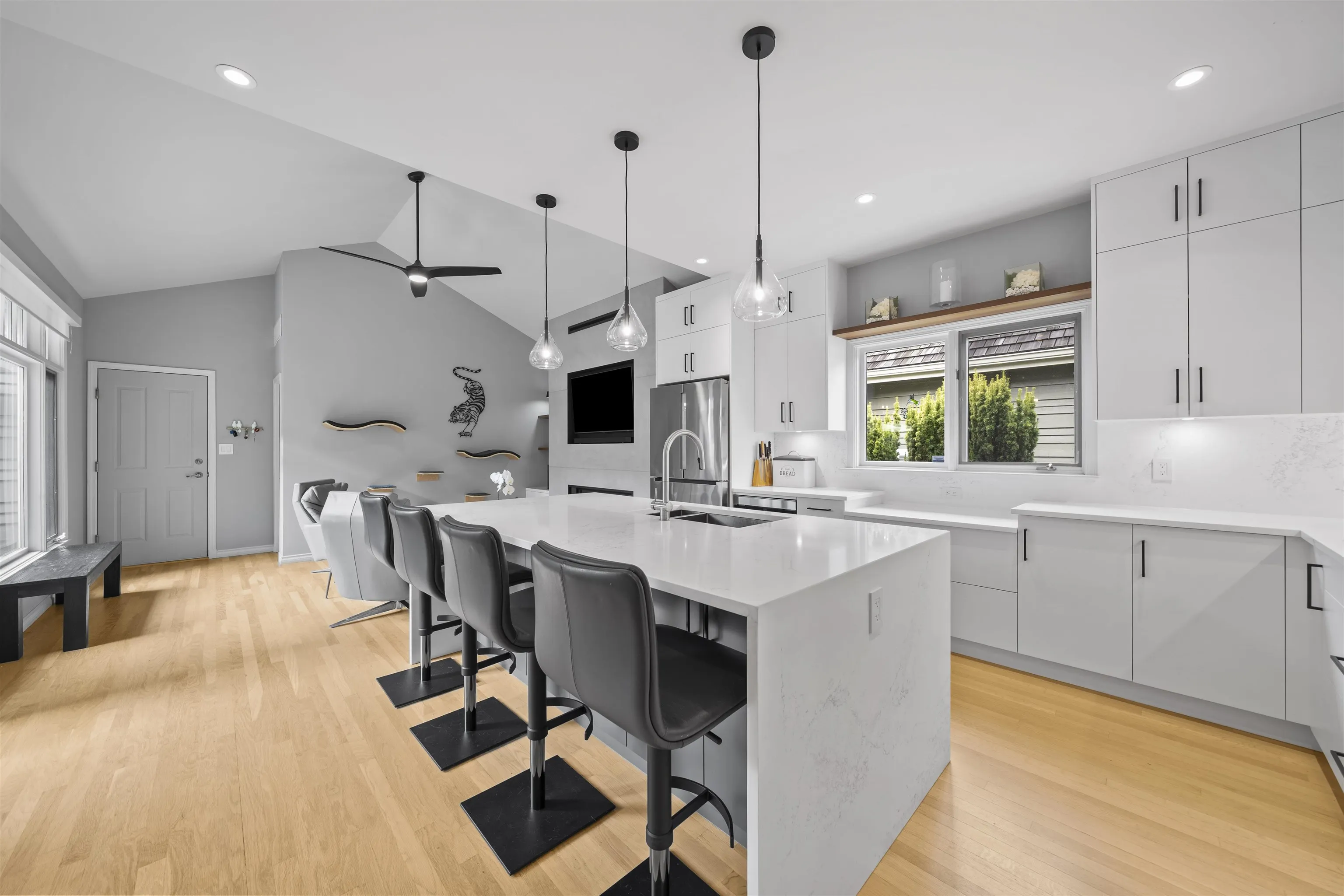 6505 3 Avenue #106