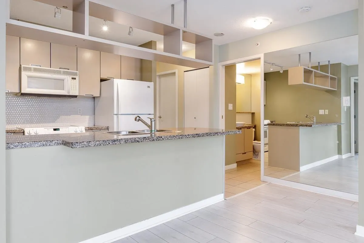 1082 Seymour Street #1708