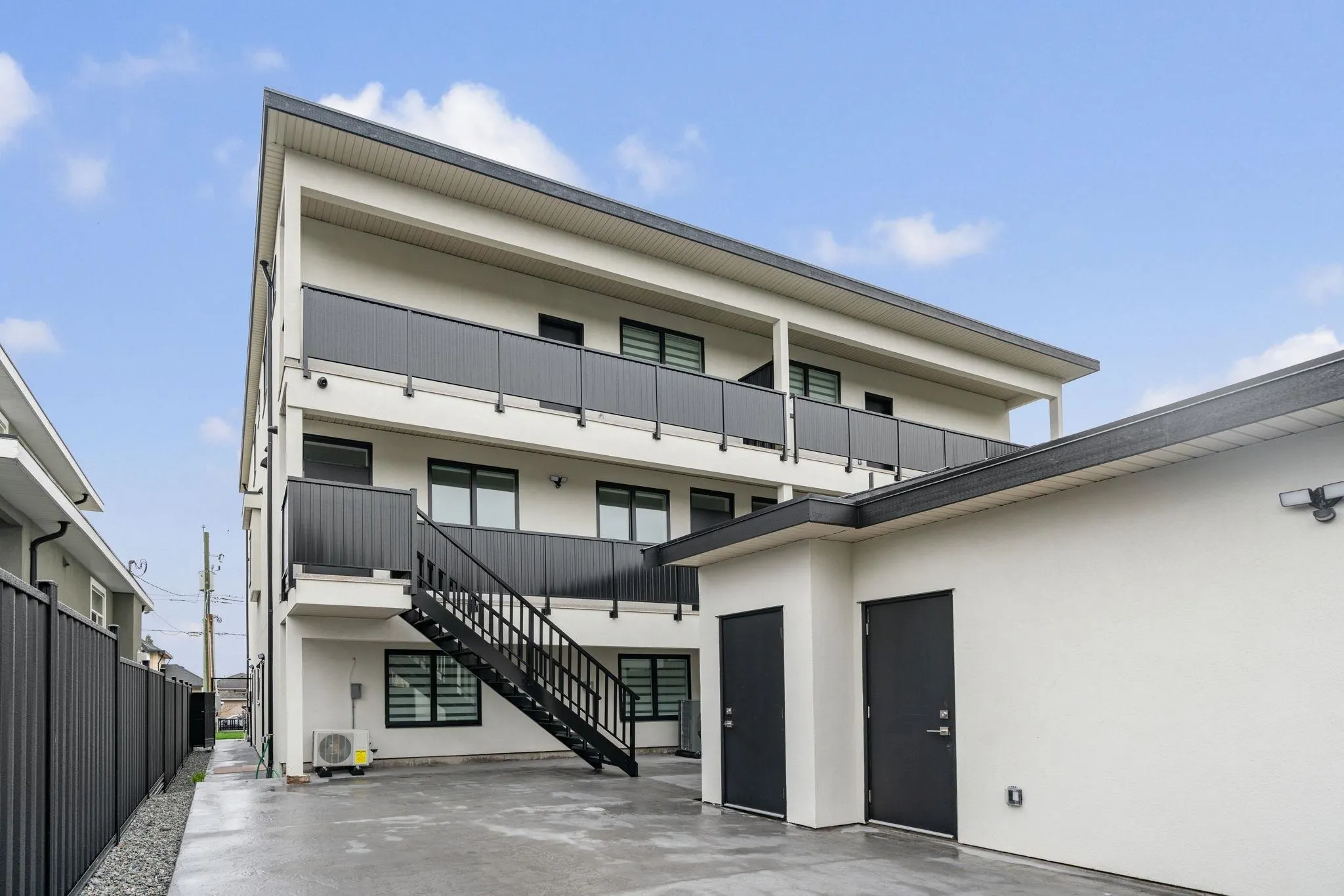 8464 15 Avenue #2