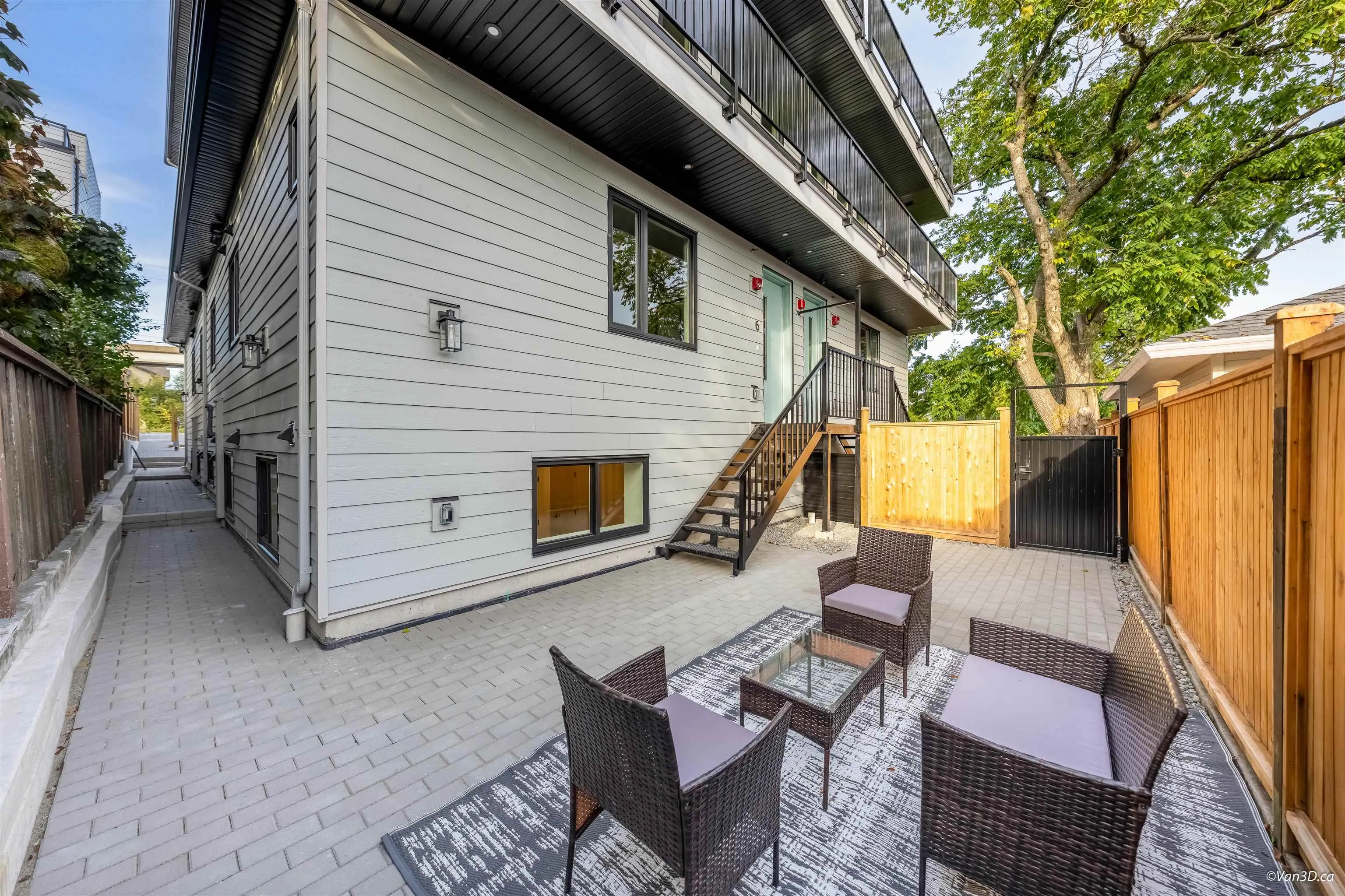 6136 Irmin Street #6