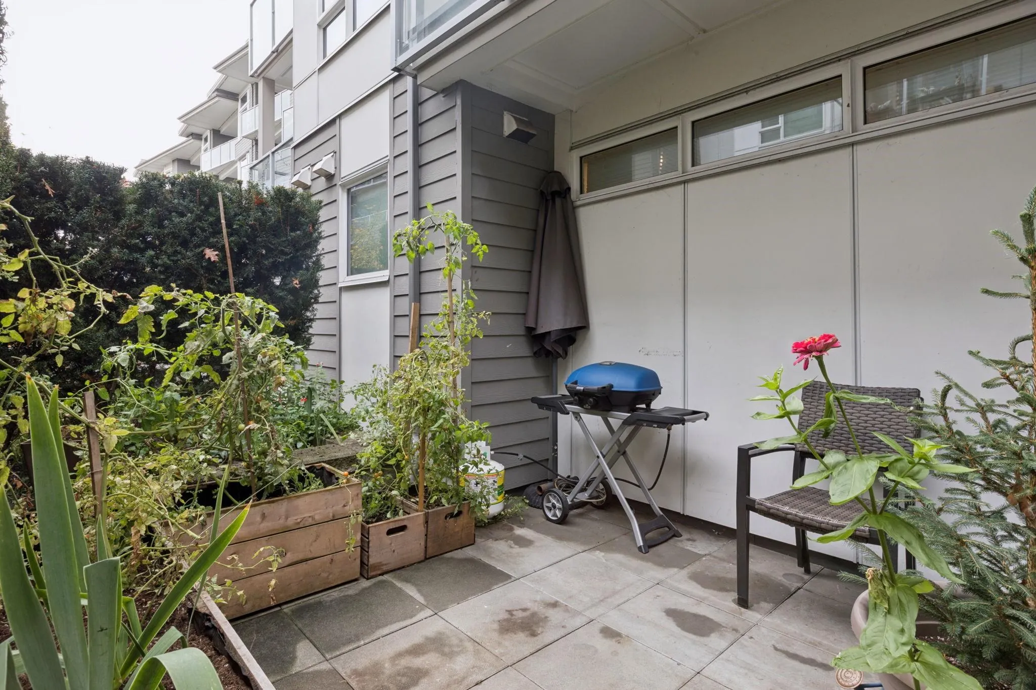 277 W 1st Street #113