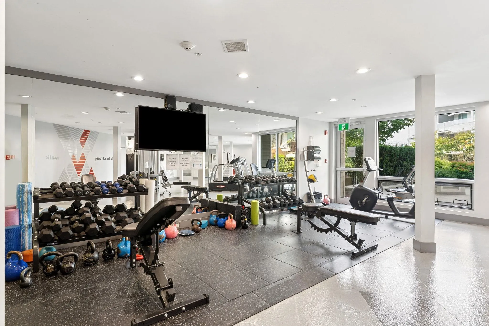 277 W 1st Street #113