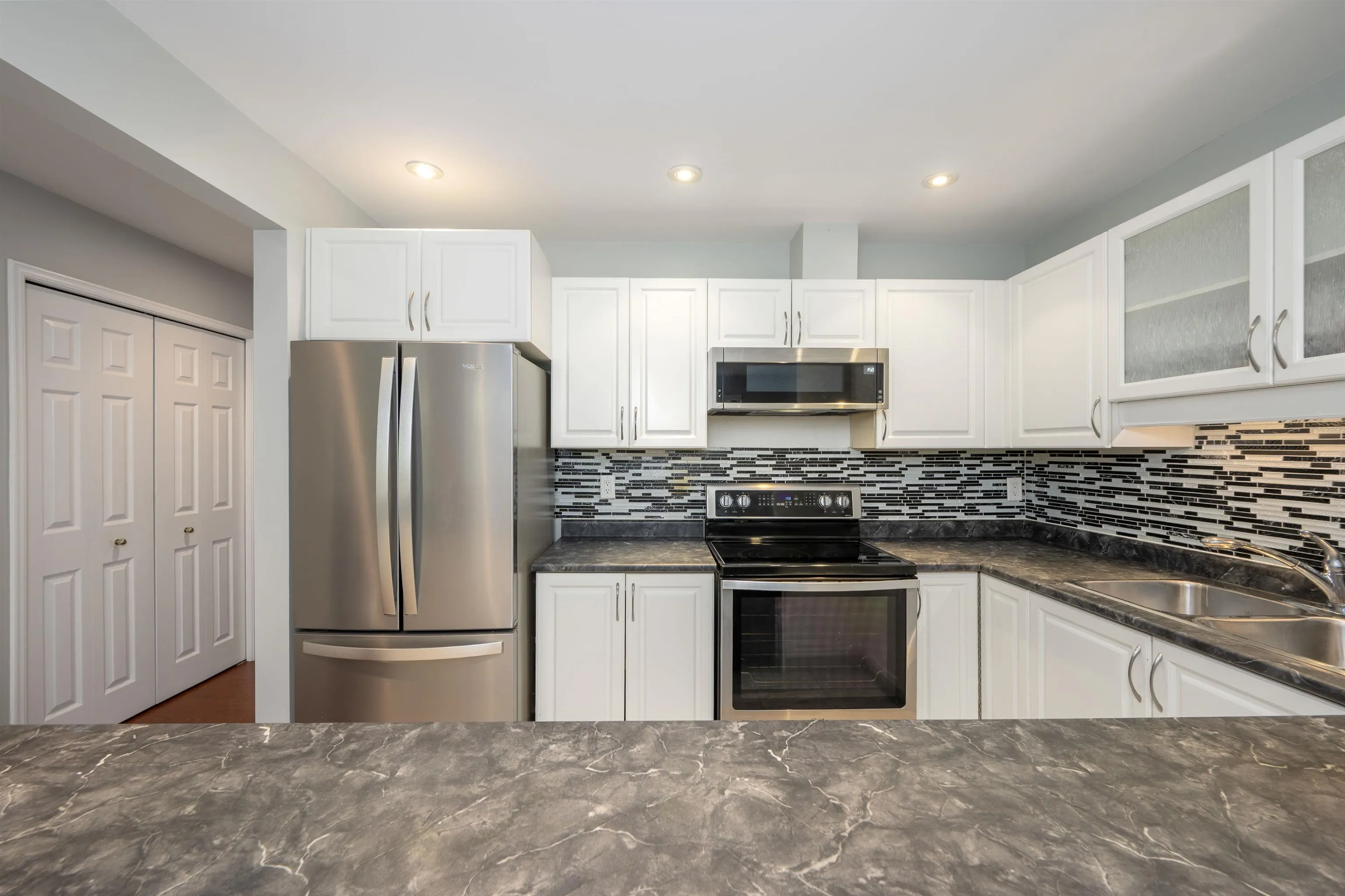 229 E 8th Street #12