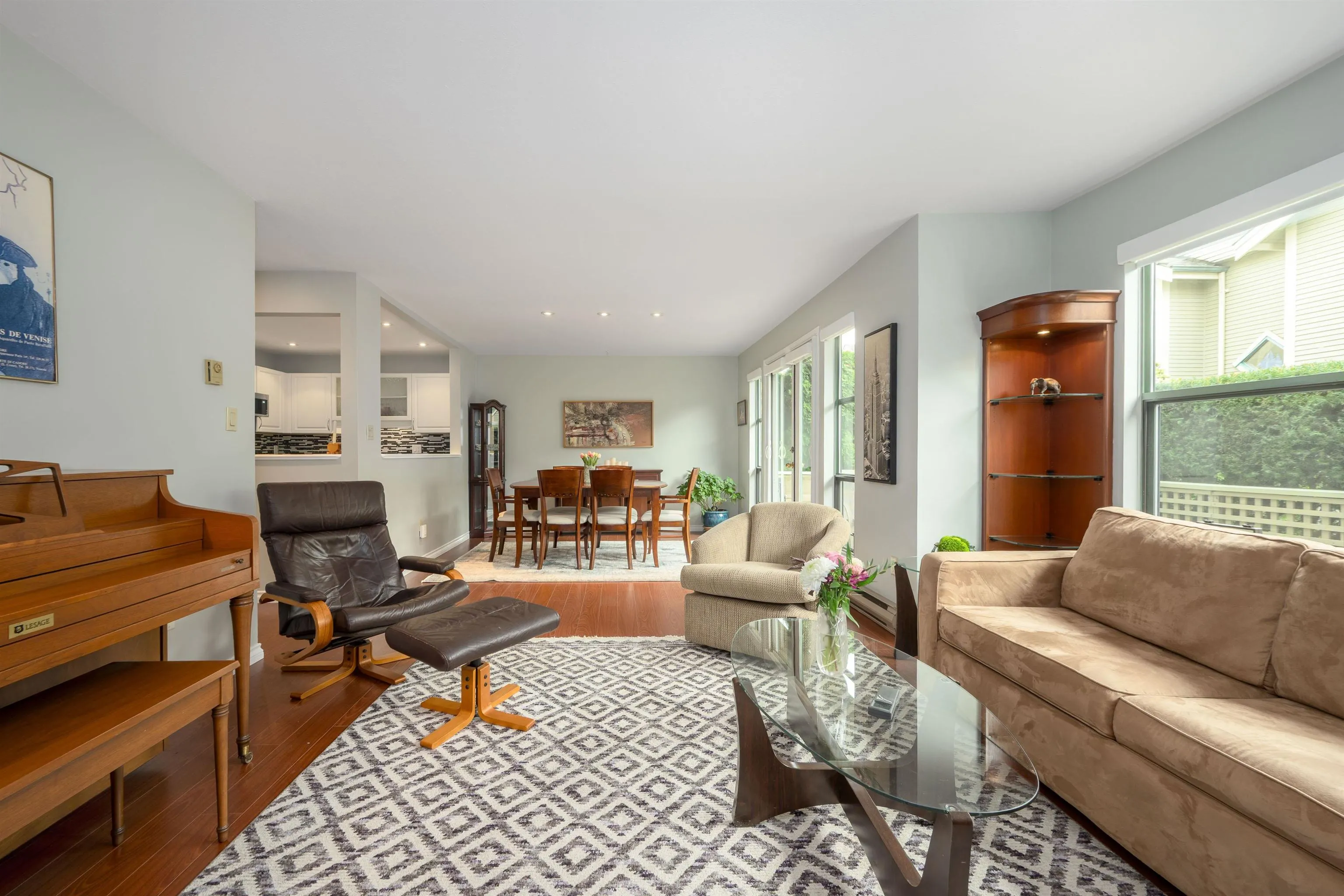229 E 8th Street #12