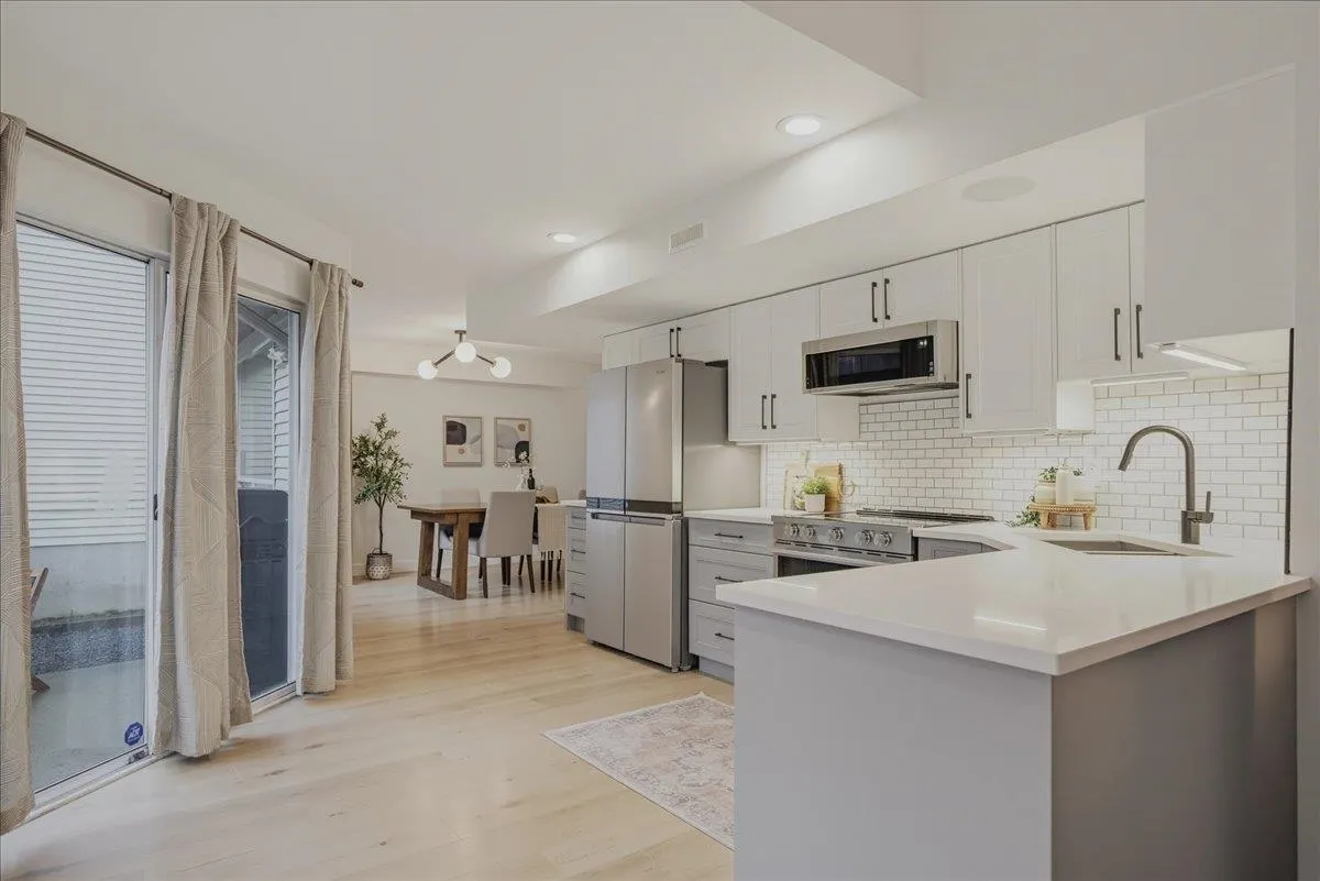 32361 Mcrae Avenue #22