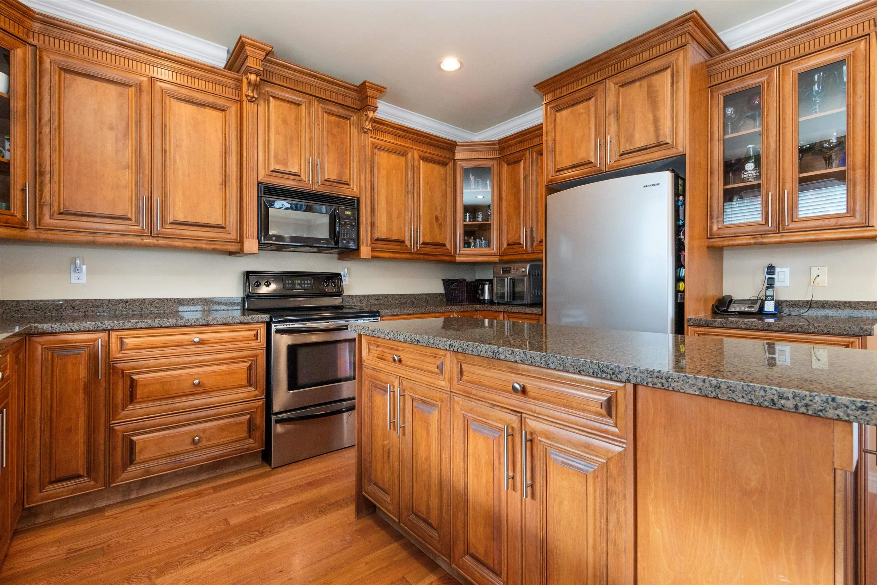 5195 Demontigny Court