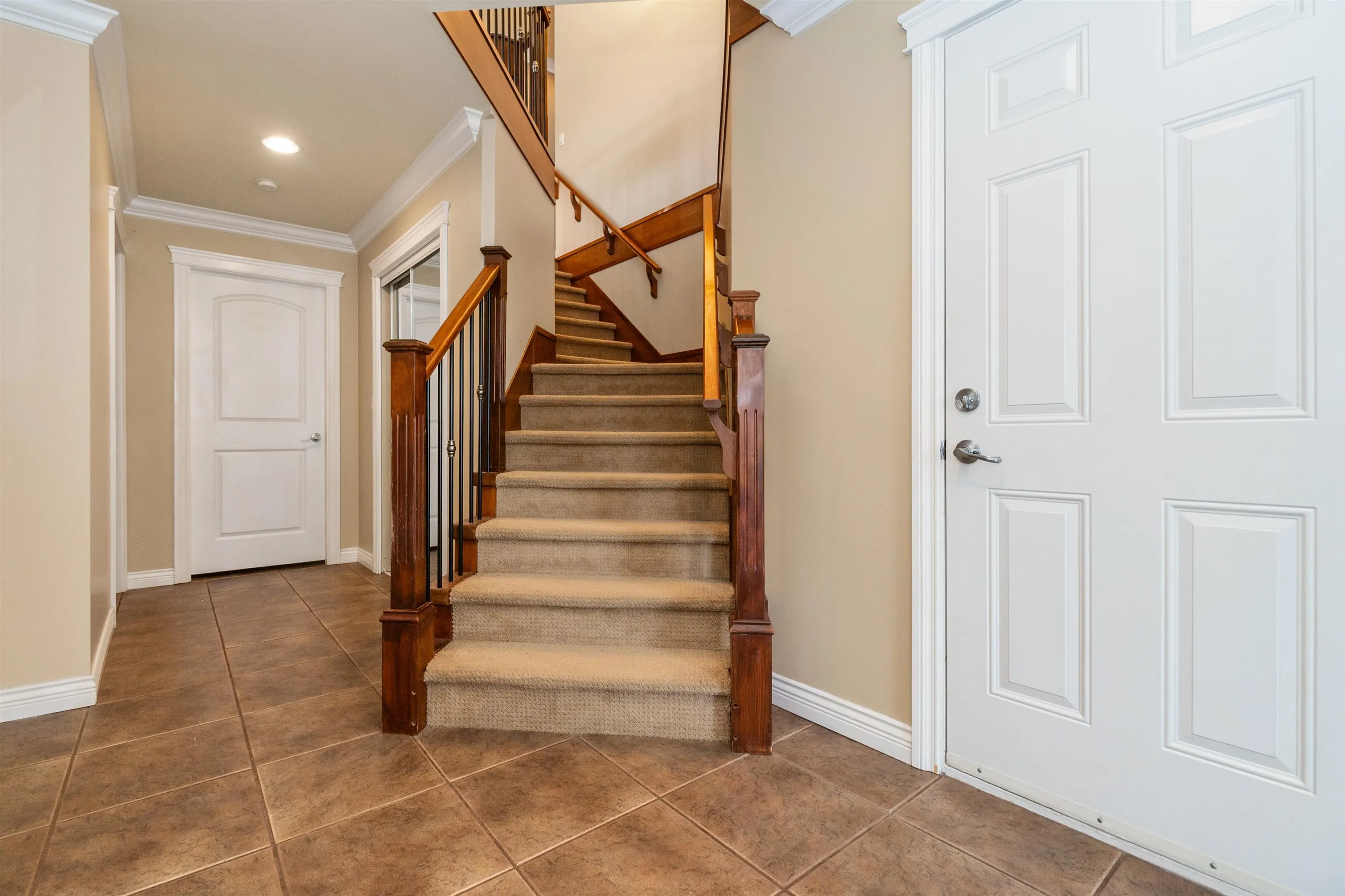 5195 Demontigny Court