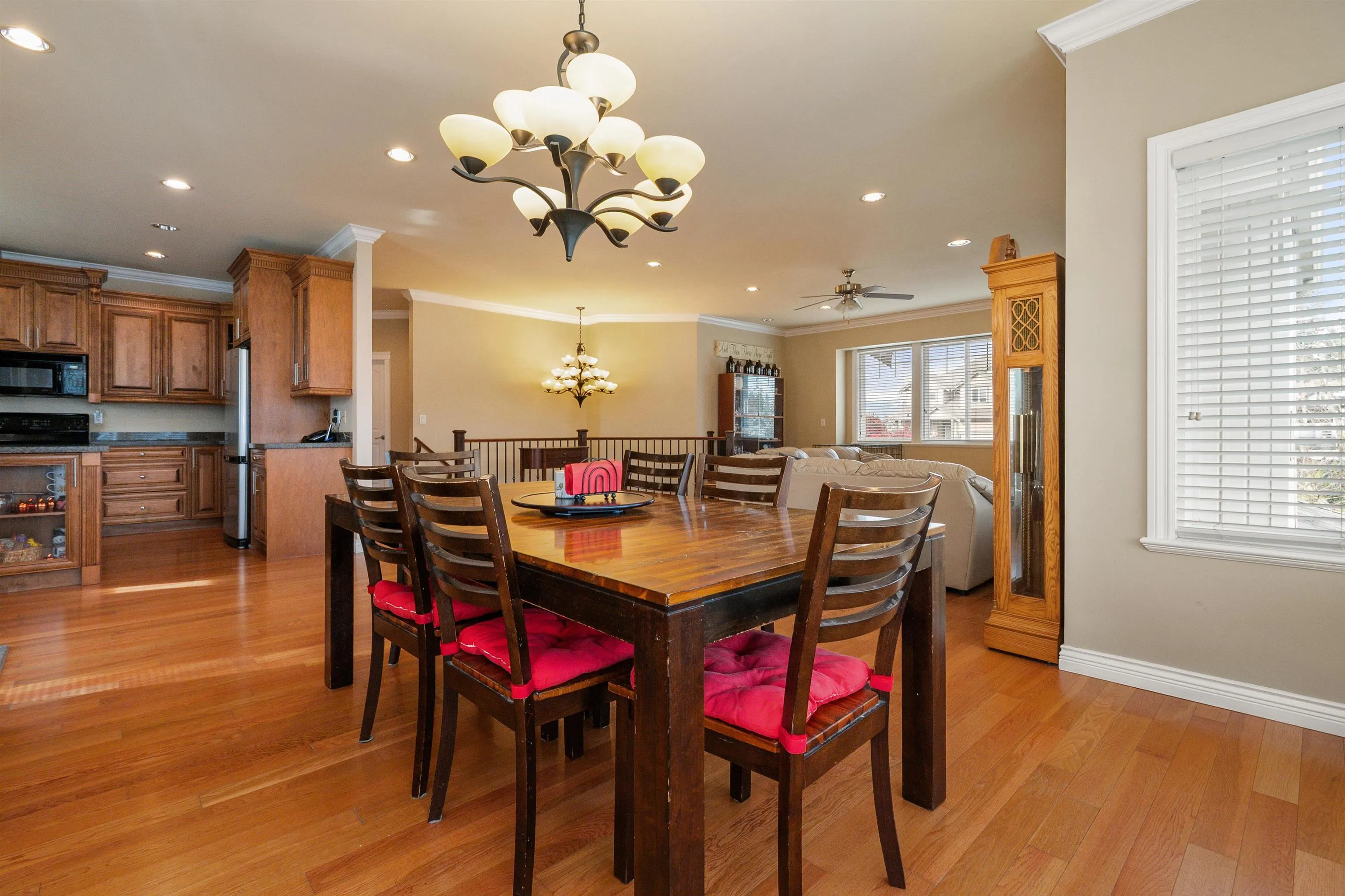 5195 Demontigny Court