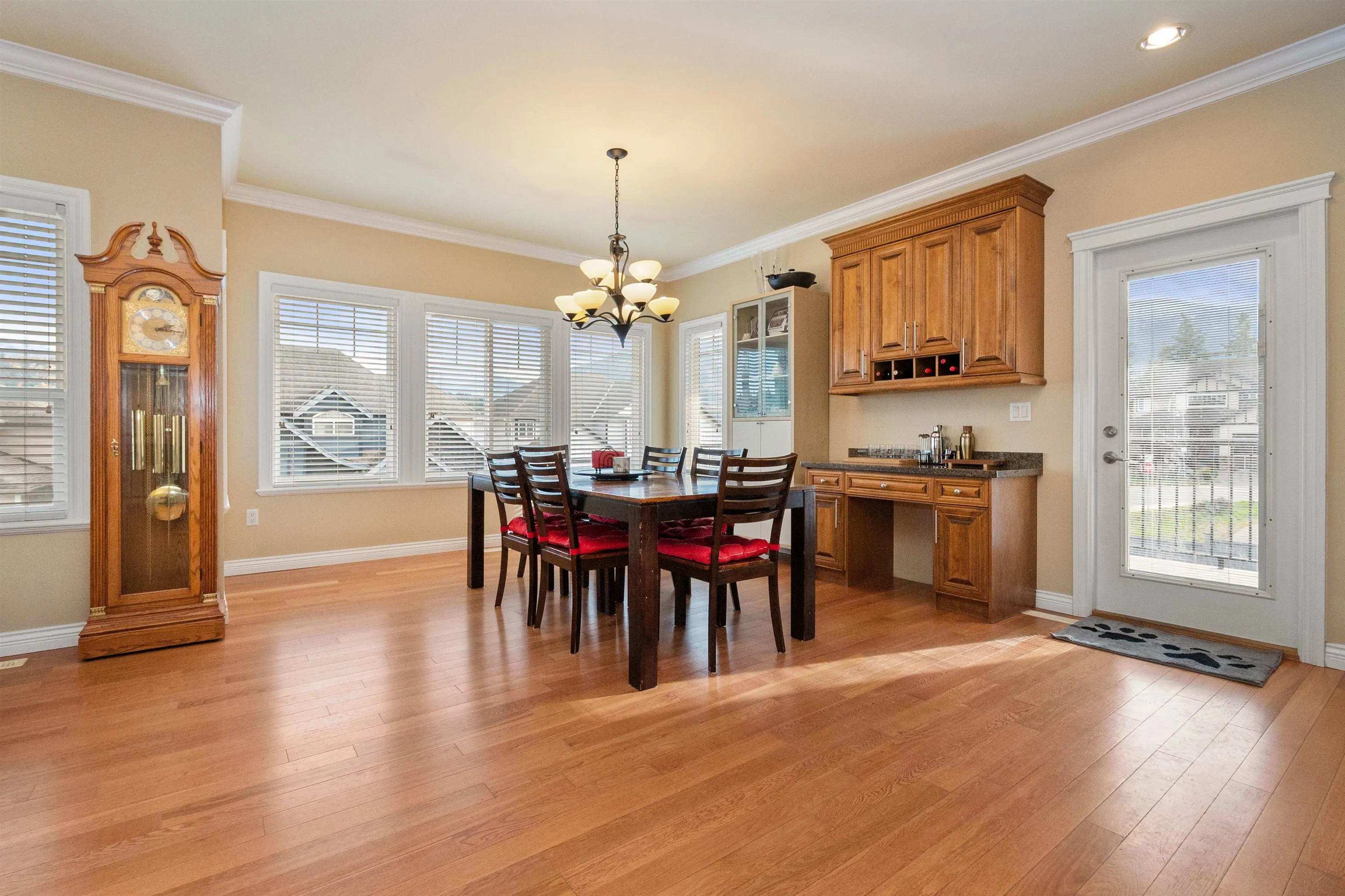 5195 Demontigny Court