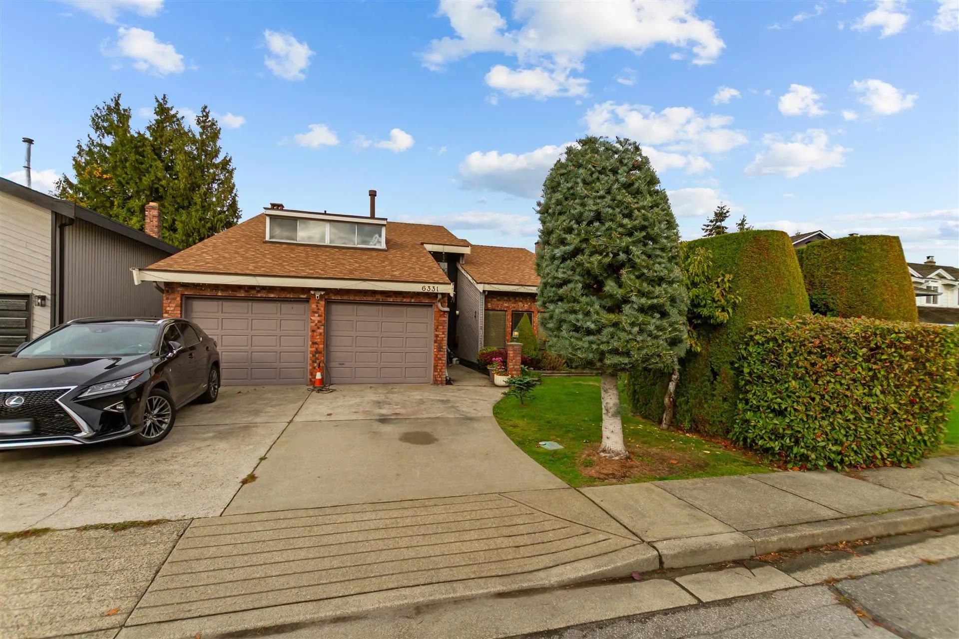 6331 Dakota Drive