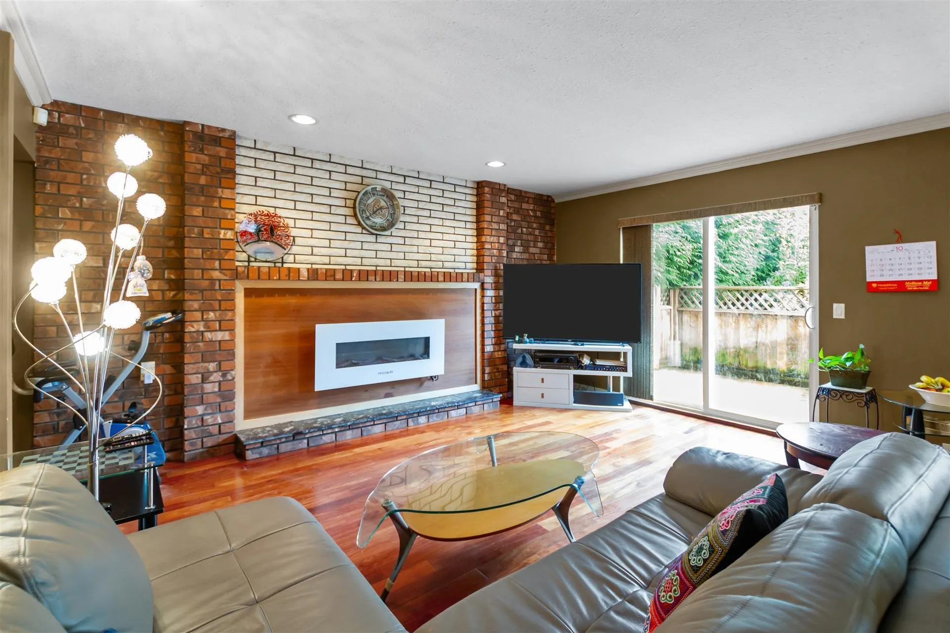 6331 Dakota Drive