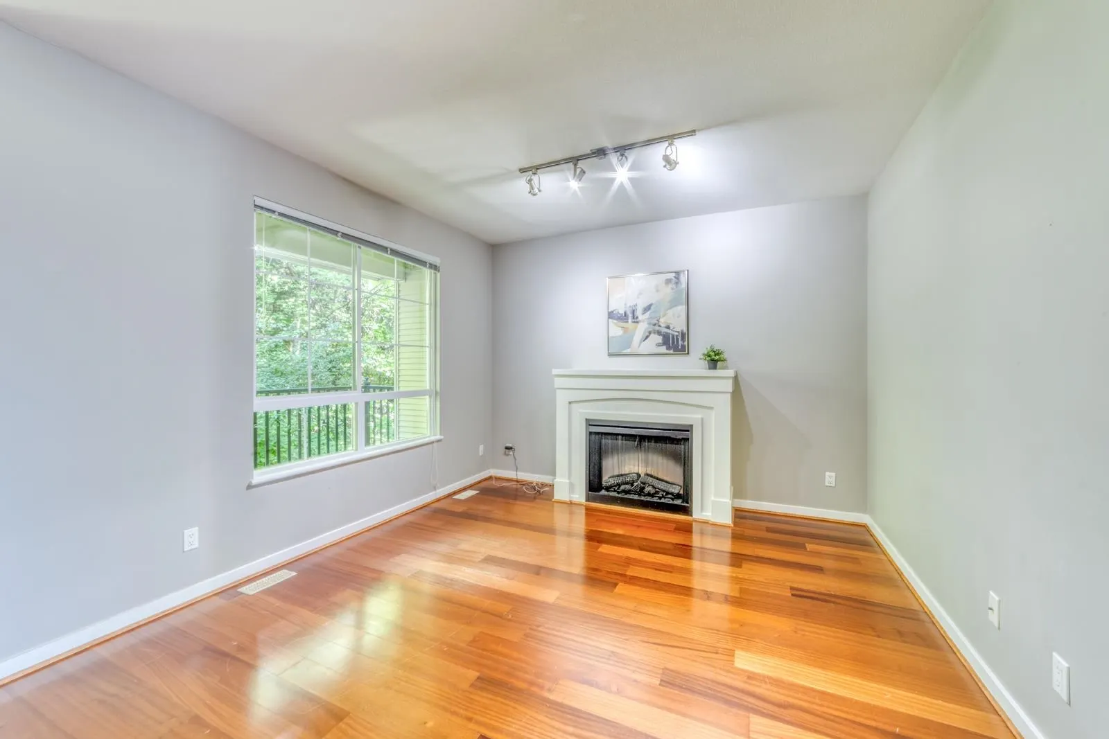 1380 Pinetree Way #84