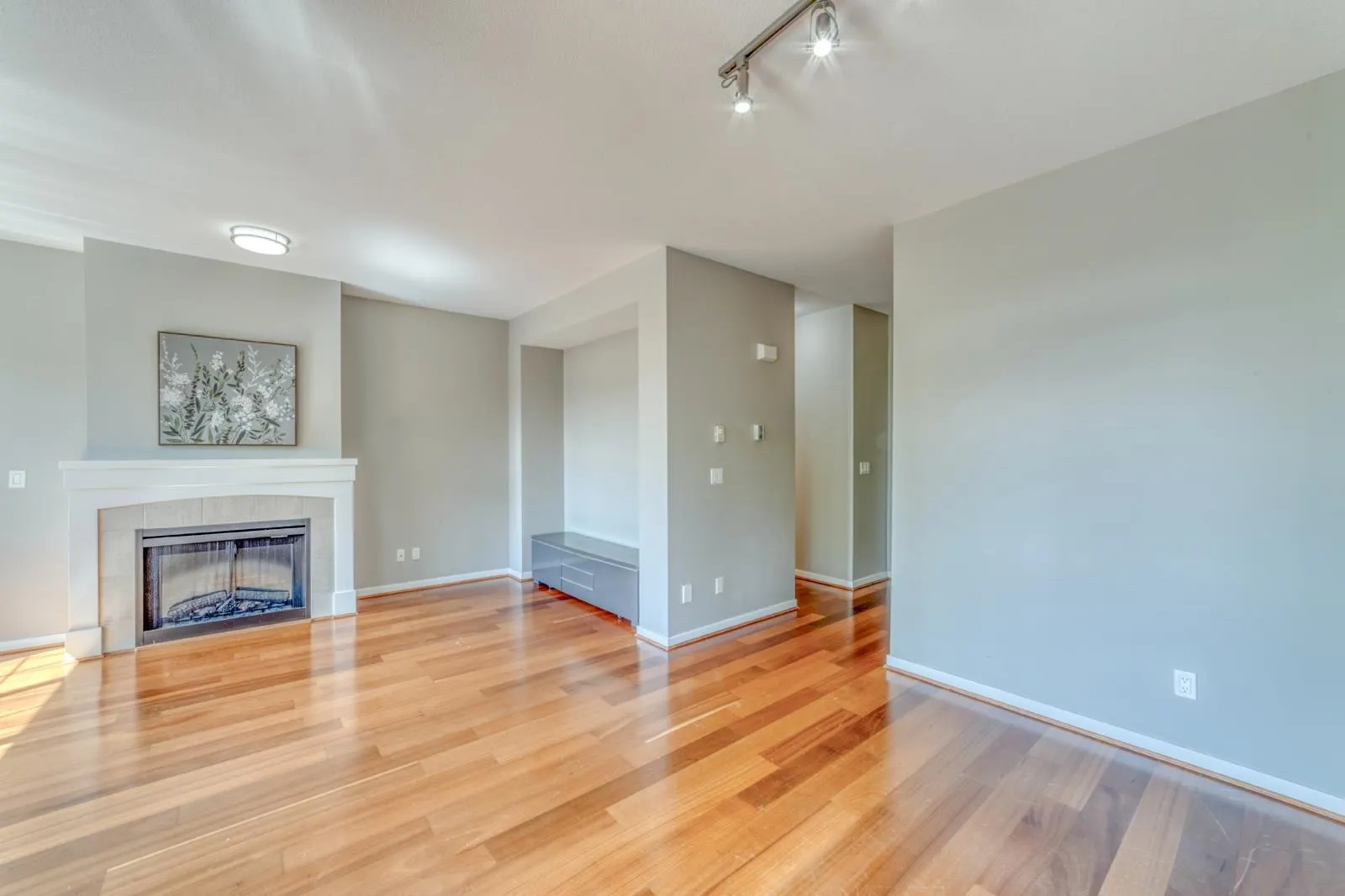 1380 Pinetree Way #84