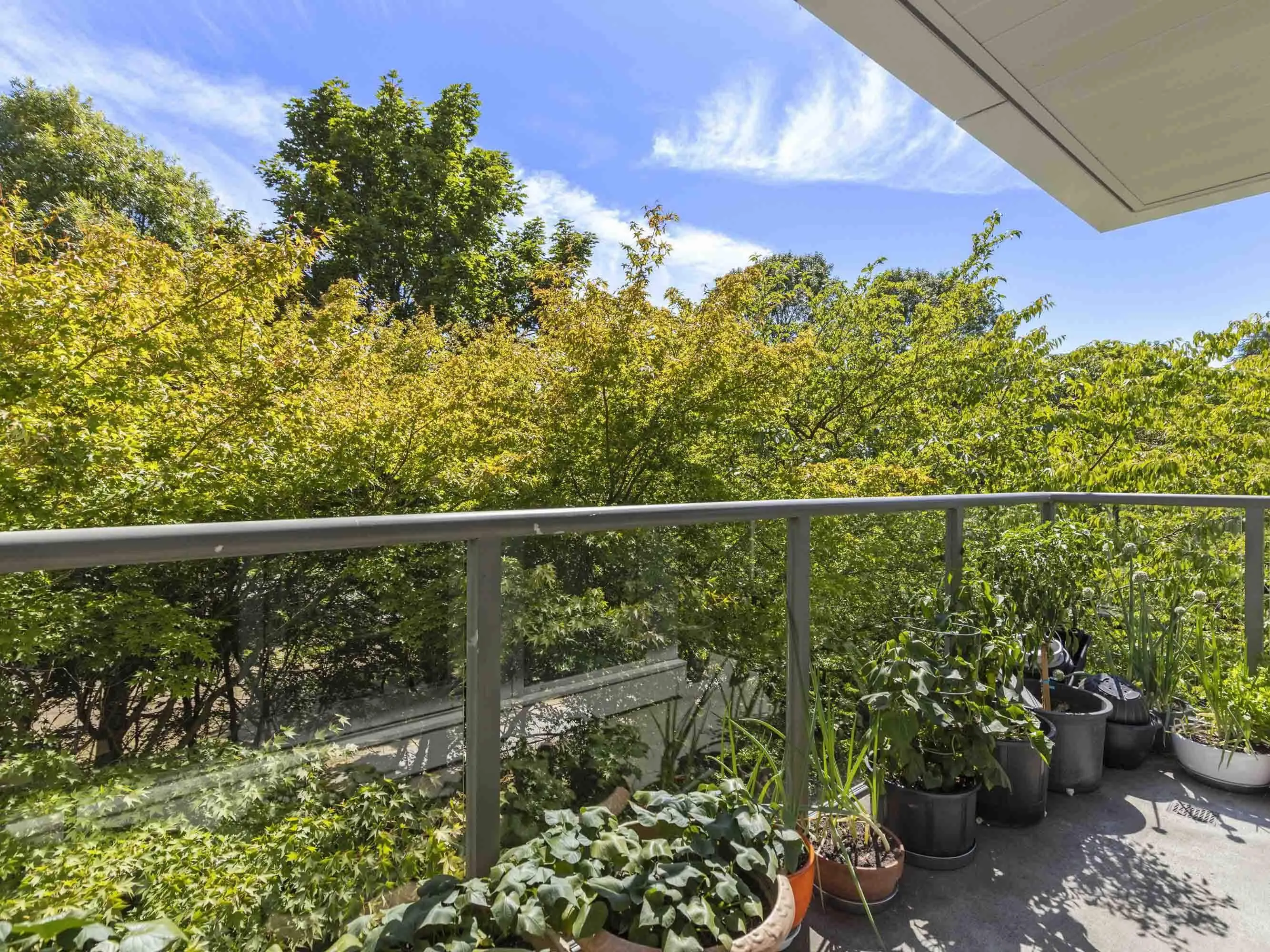 618 W 45th Avenue