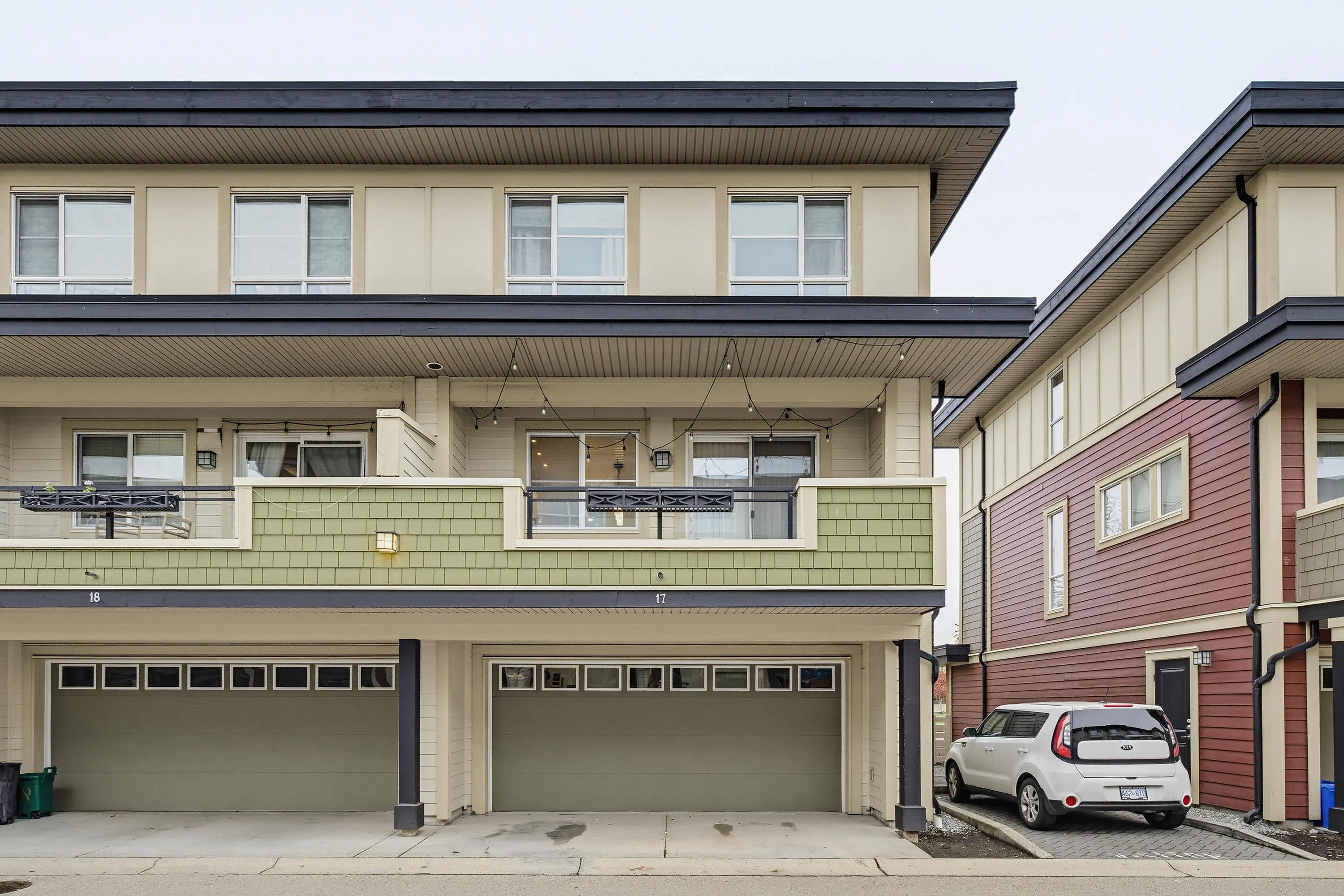 19477 72a Avenue #17
