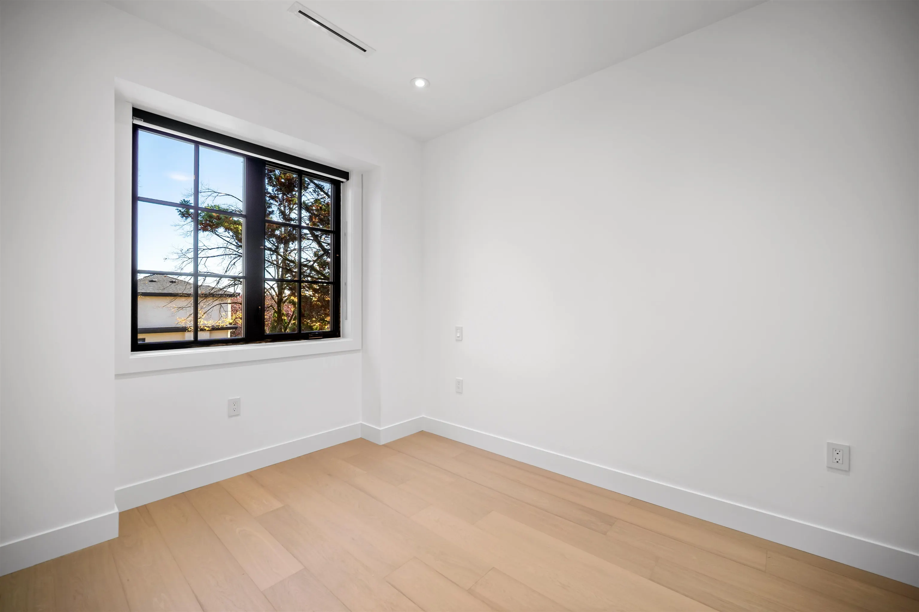 6879 Quebec Street #1