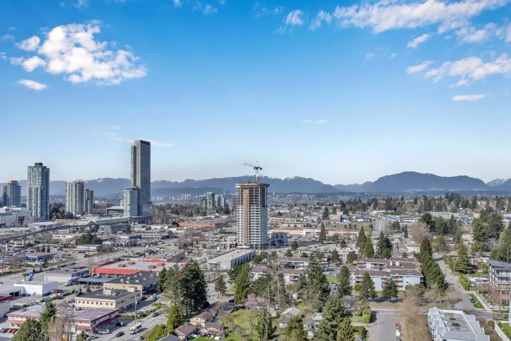 13750 100 Avenue #2809