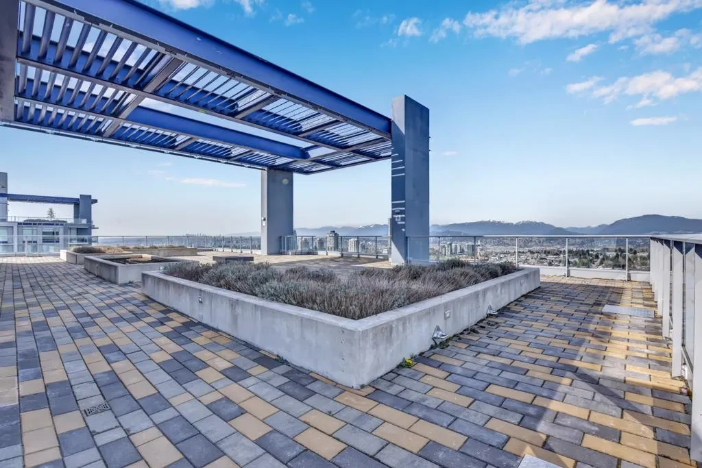13750 100 Avenue #2809