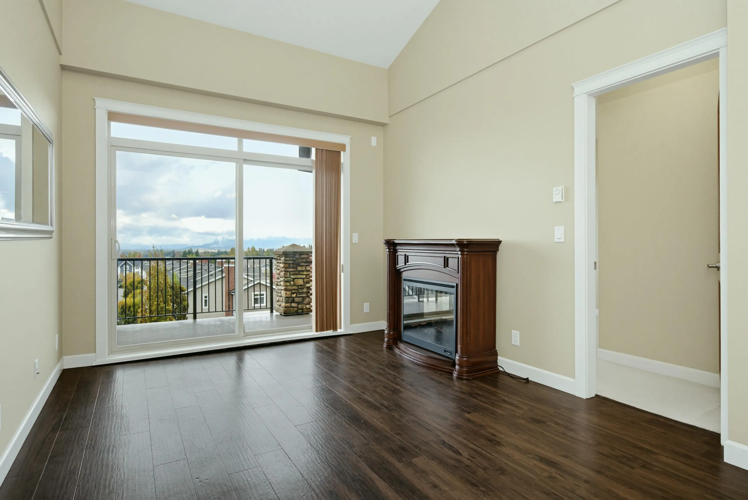 8328 207a Street #567
