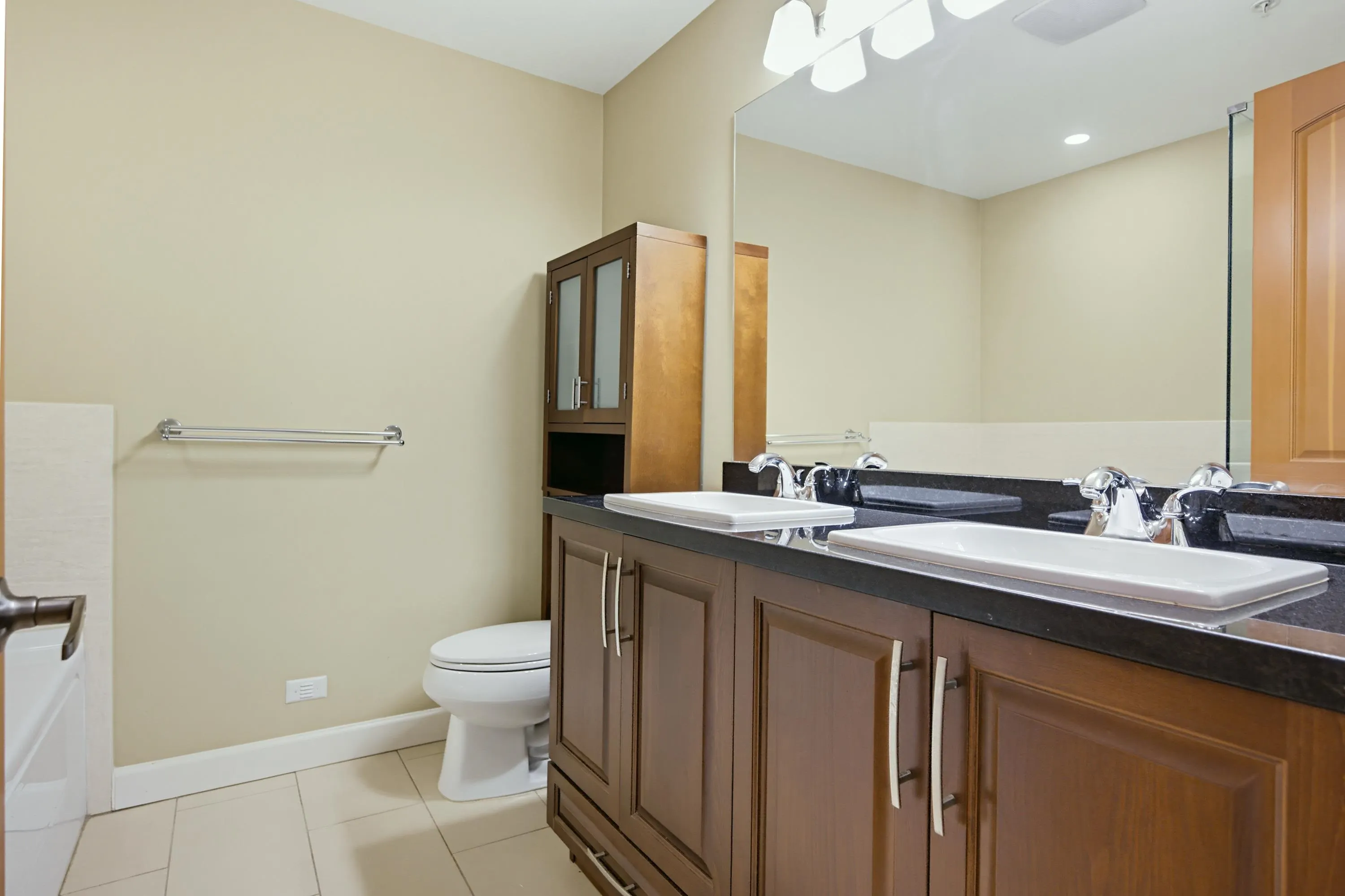 8328 207a Street #567
