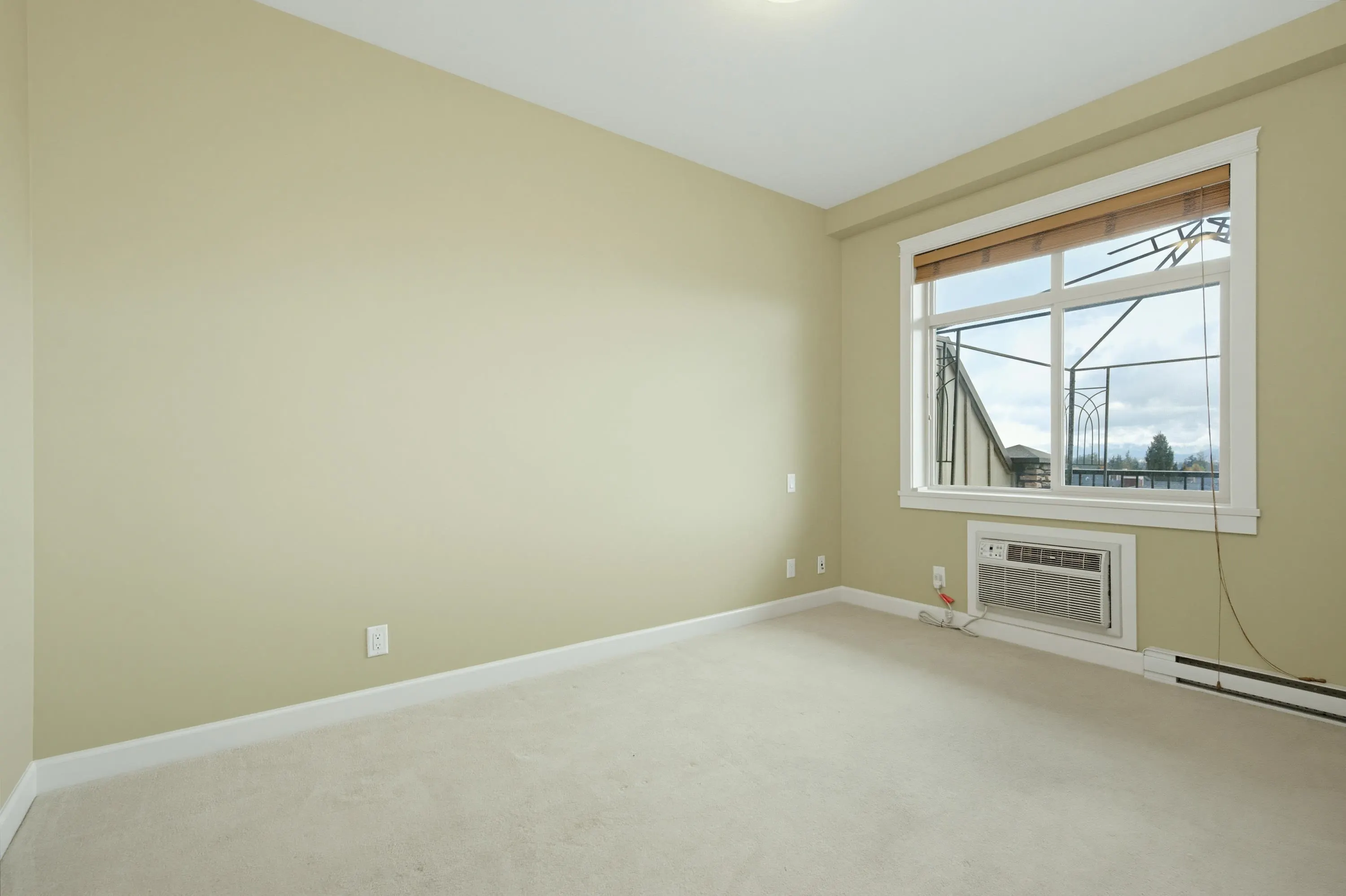 8328 207a Street #567