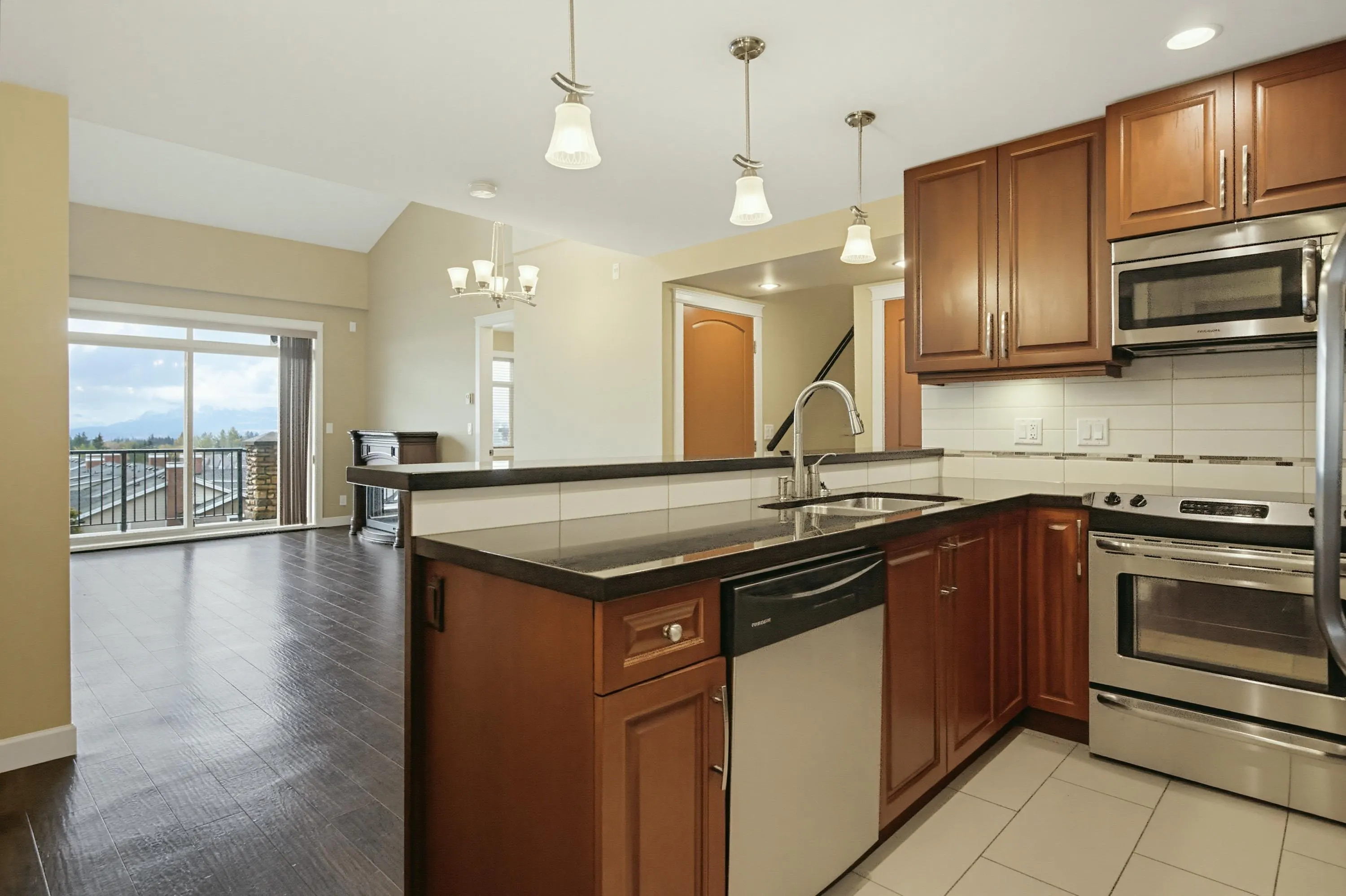 8328 207a Street #567