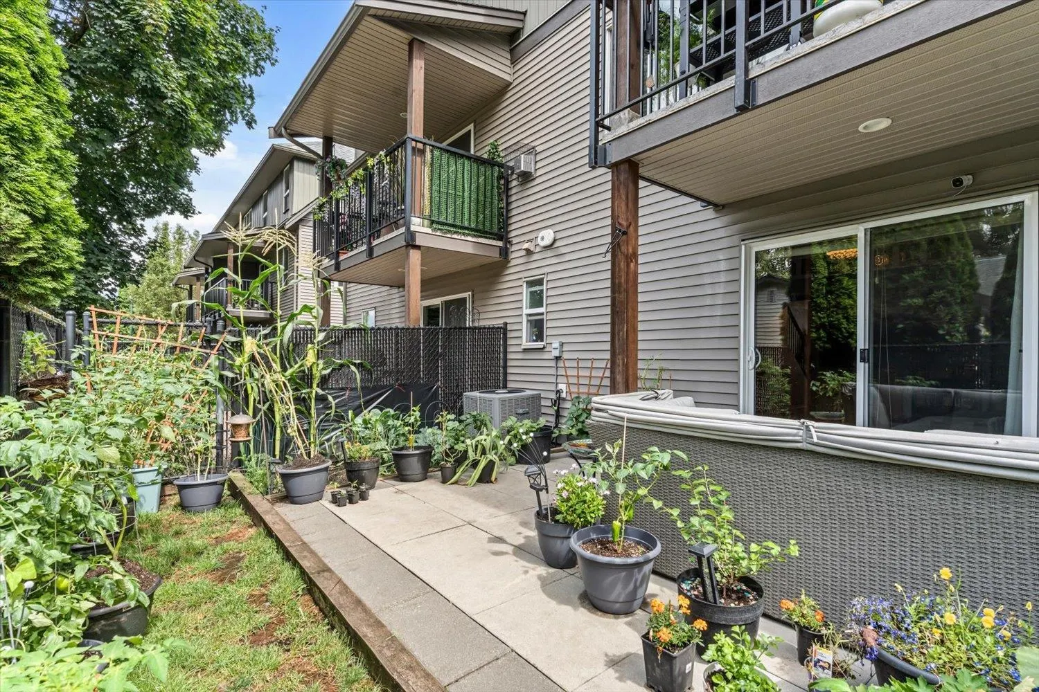 1609 Agassiz-Rosedale Highway No 9 Highway #10