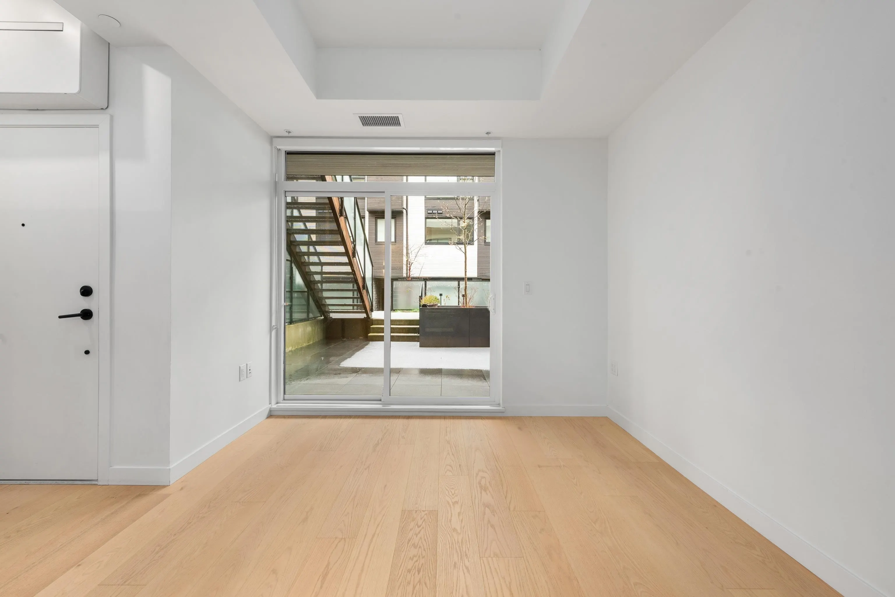 650 E 2nd Street #122